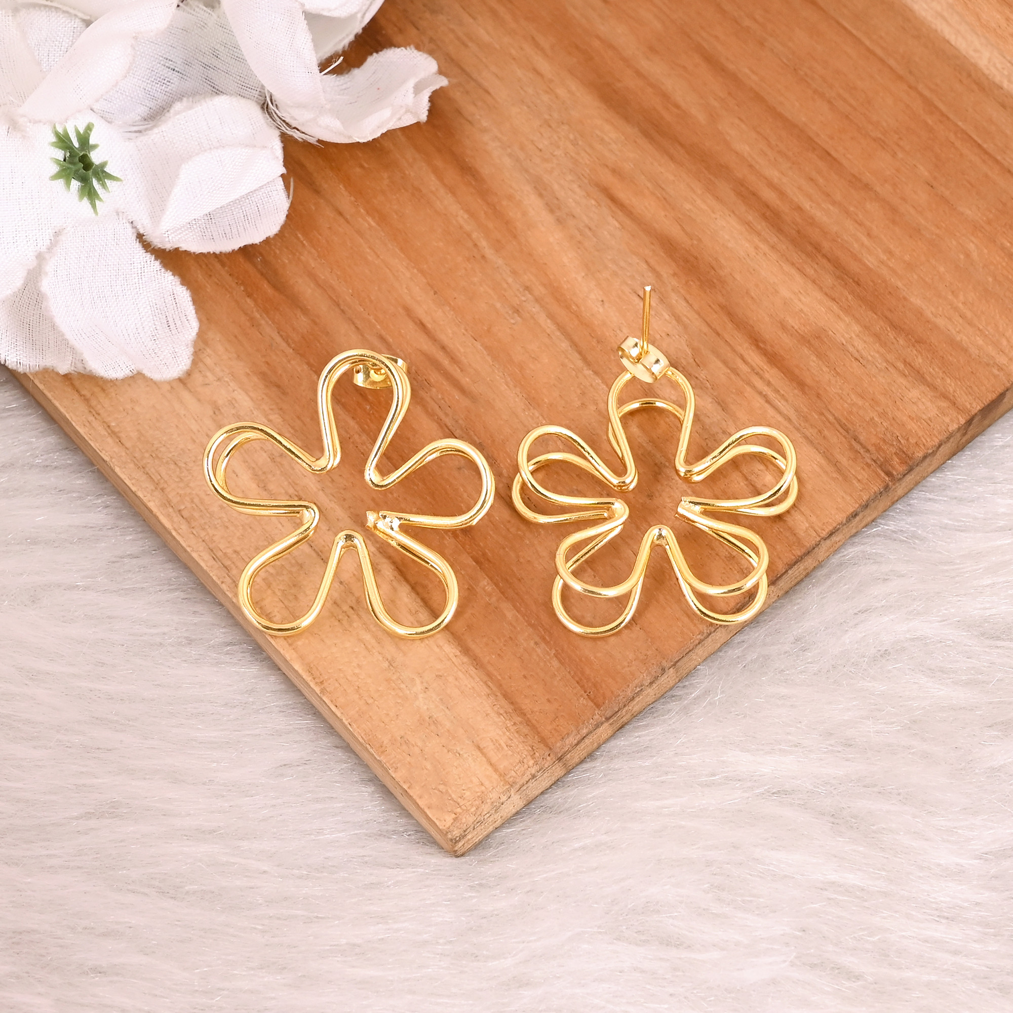 Wholesale Lot 25 Pairs Yellow Gold Plated Handmade Floral Designer Stud Earring