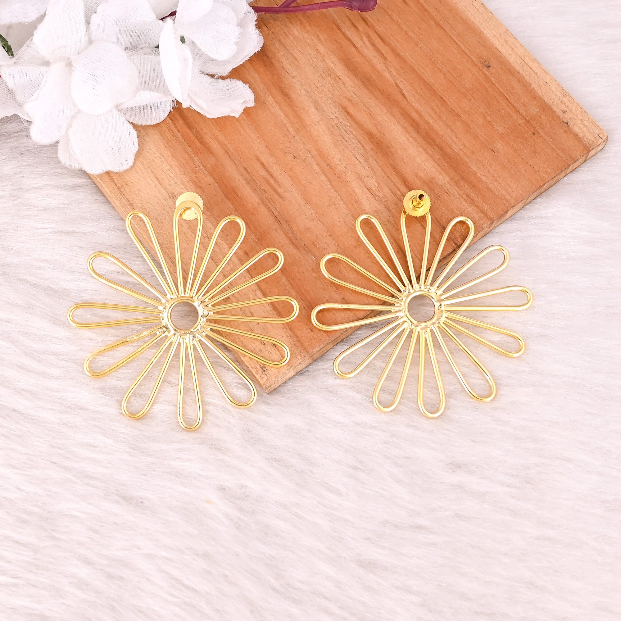 Wholesale Lot 25 Pairs Brass Yellow Gold Plated Floral Designer Stud Earring Charm Jewelry