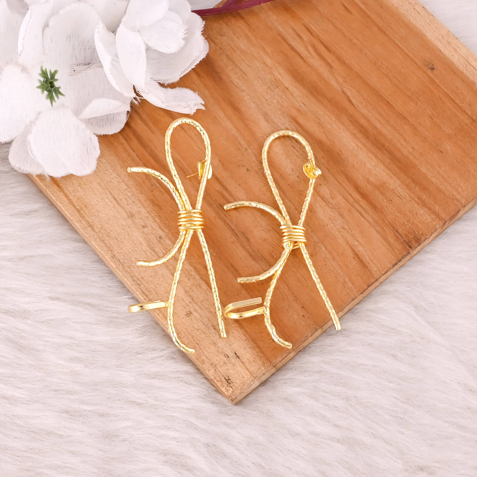 Yellow Gold Plated Brass Knot Designer Stud Earring Wholesale Lot 25 Pairs