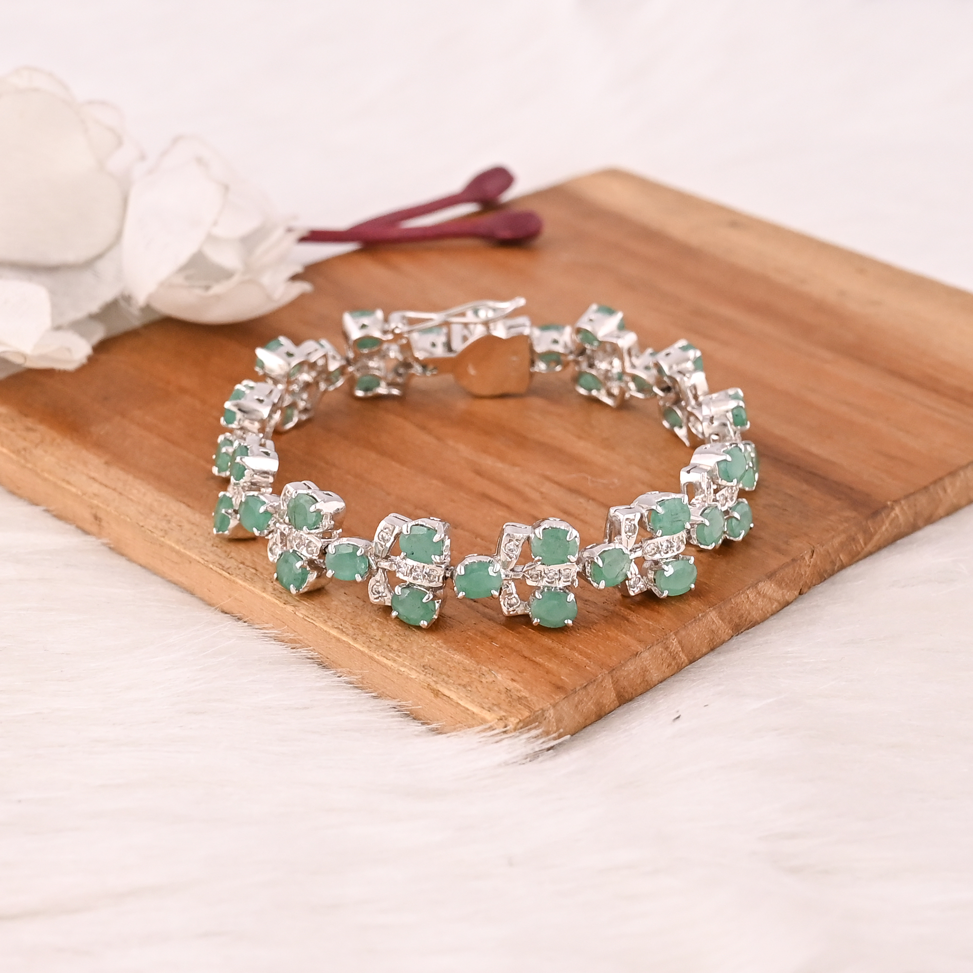 Emerald  CZ Gemstone 925 Sterling Silver Stylish Bracelet Handmade Luxury Jewelry for Unisex