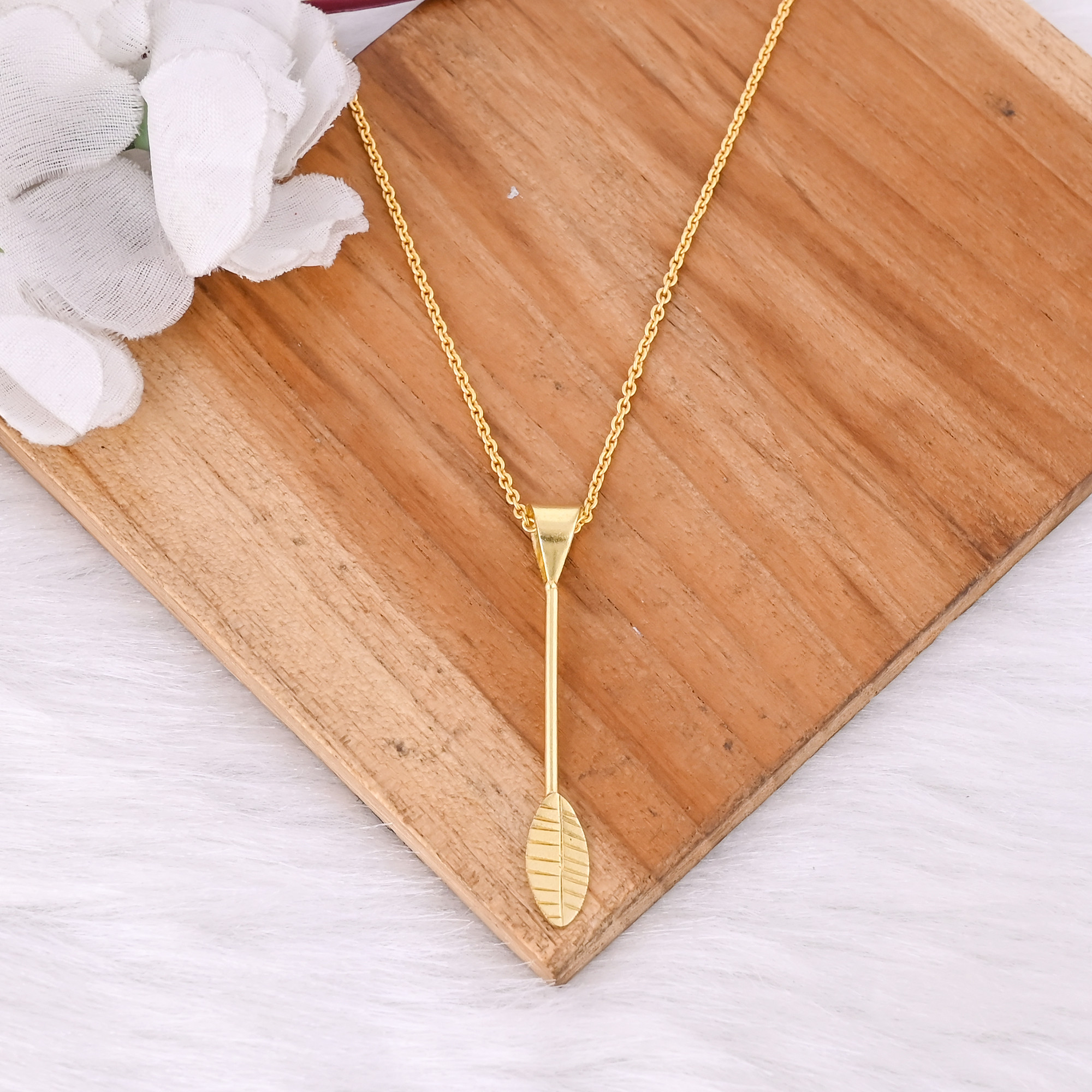 Wholesale Lot 25 Pcs Handmade Designer Long Leaf Designer Pendant Necklace Yellow Gold Plated Brass Jewelry
