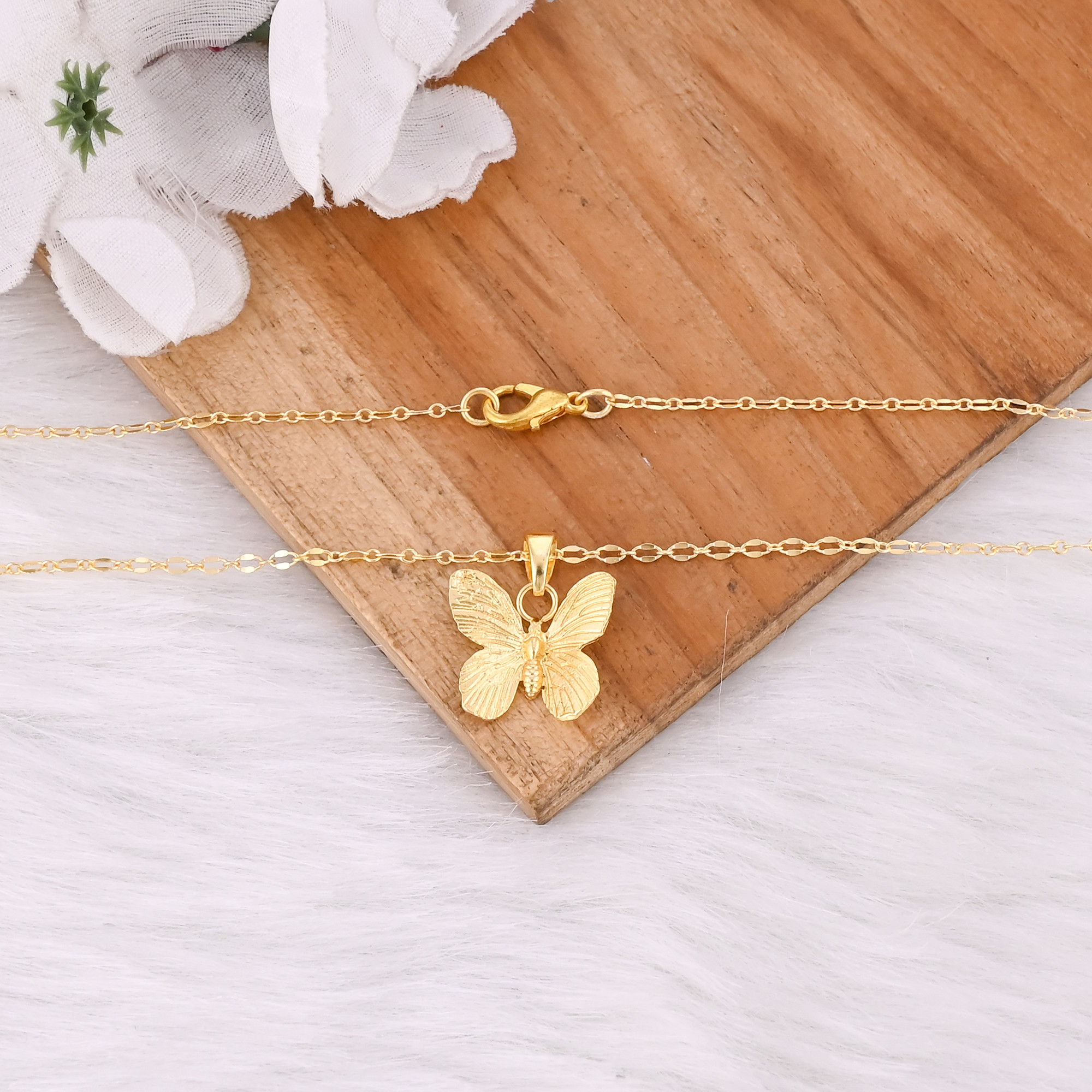 25 pcs Wholesale Lot Brass Yellow Gold Plated Handmade Designer Butterfly Necklace Jewelry Women Charm Jewelry