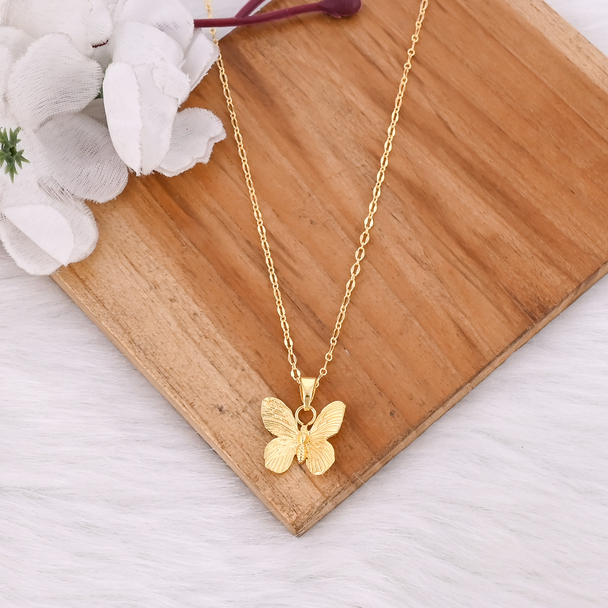25 pcs Wholesale Lot Brass Yellow Gold Plated Handmade Designer Butterfly Necklace Jewelry Women Charm Jewelry