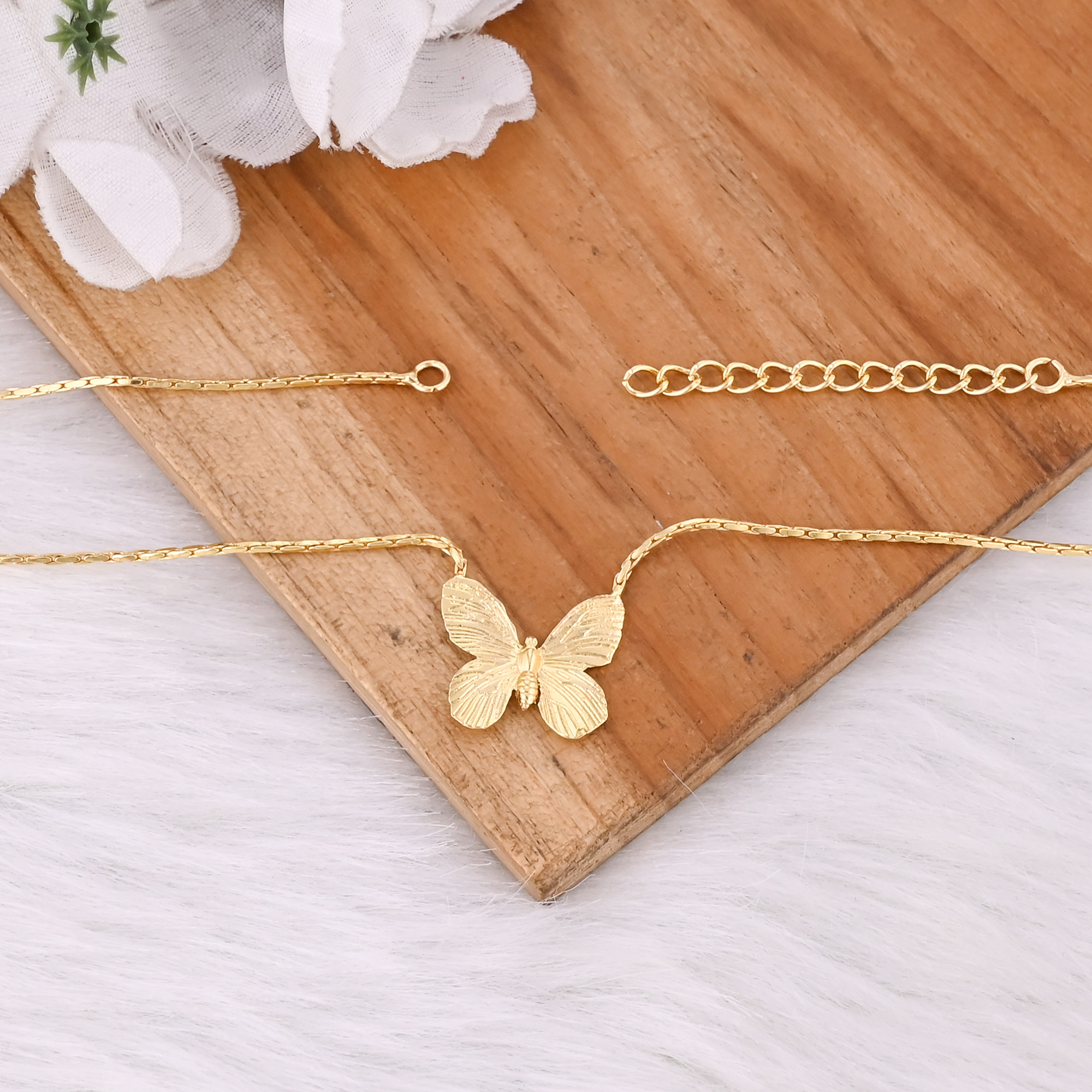 25 pcs Wholesale Lot Brass Yellow Gold Plated Handmade Designer Butterfly Necklace Jewelry Women Charm Jewelry