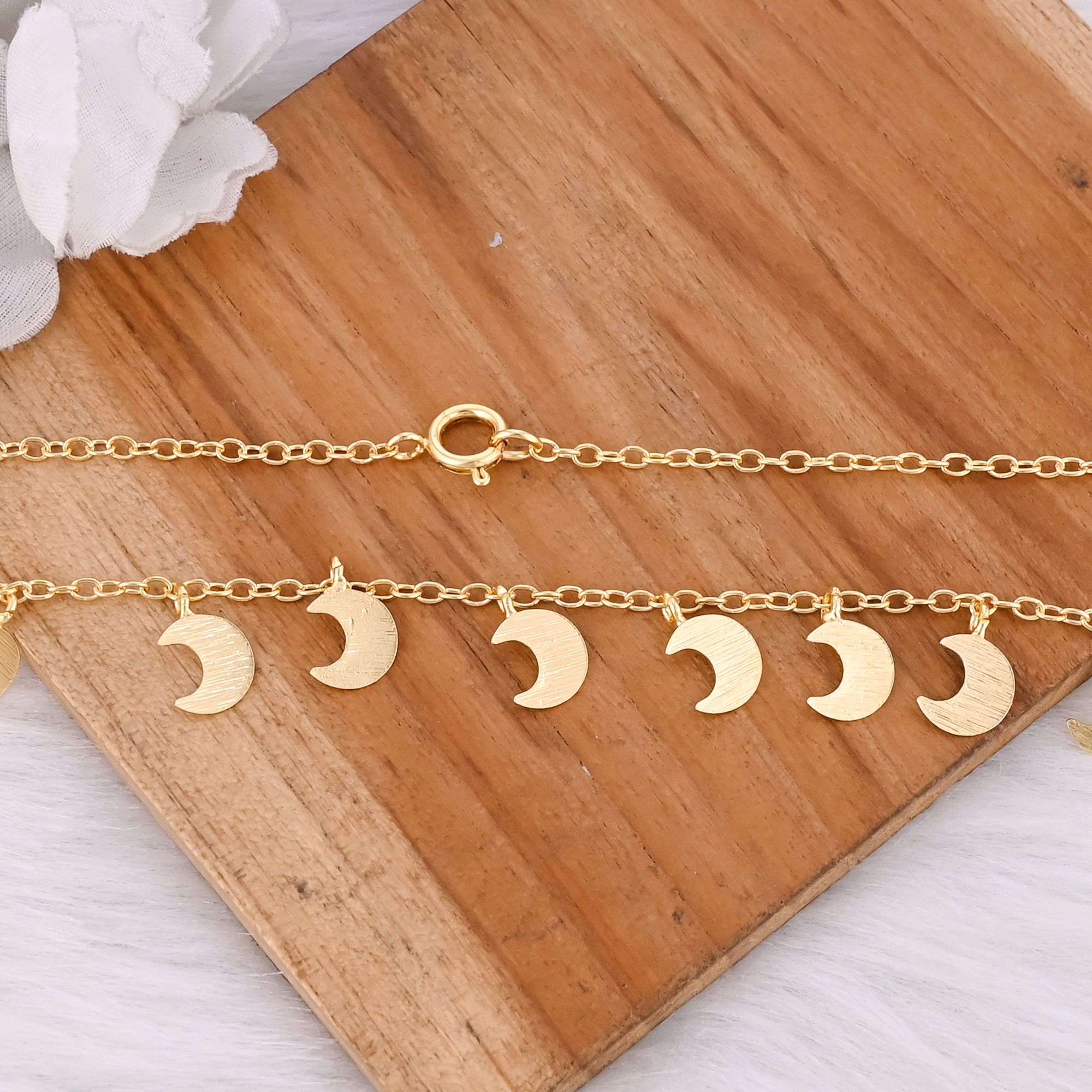 Brass Yellow Gold Plated 25 pcs Wholesale Lot Handmade Designer Matte Finish Dainty Necklace Jewelry Crescent Moon Women Brass Jewelry