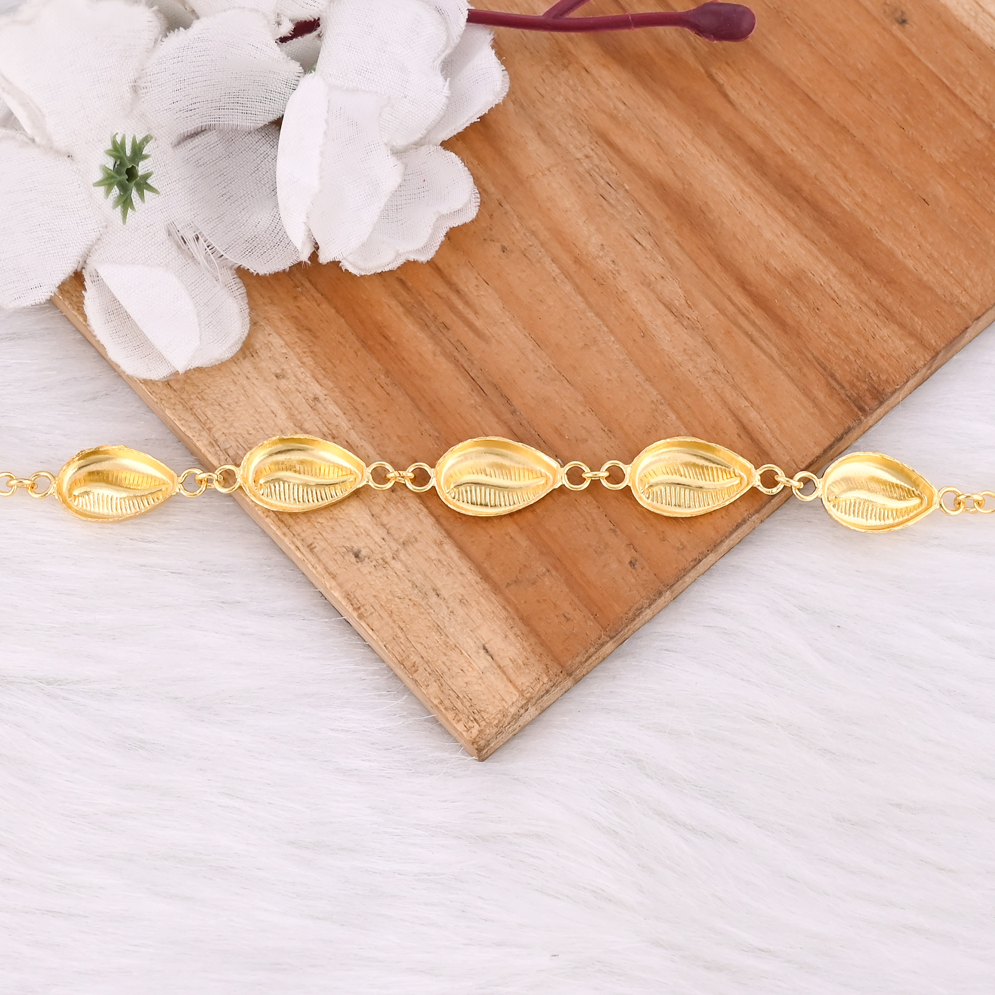 Gorgeous Brass Yellow Gold Plated 25 pcs Wholesale Lot Handmade Seep Designer Unique Necklace Jewelry Fashion Jewelry