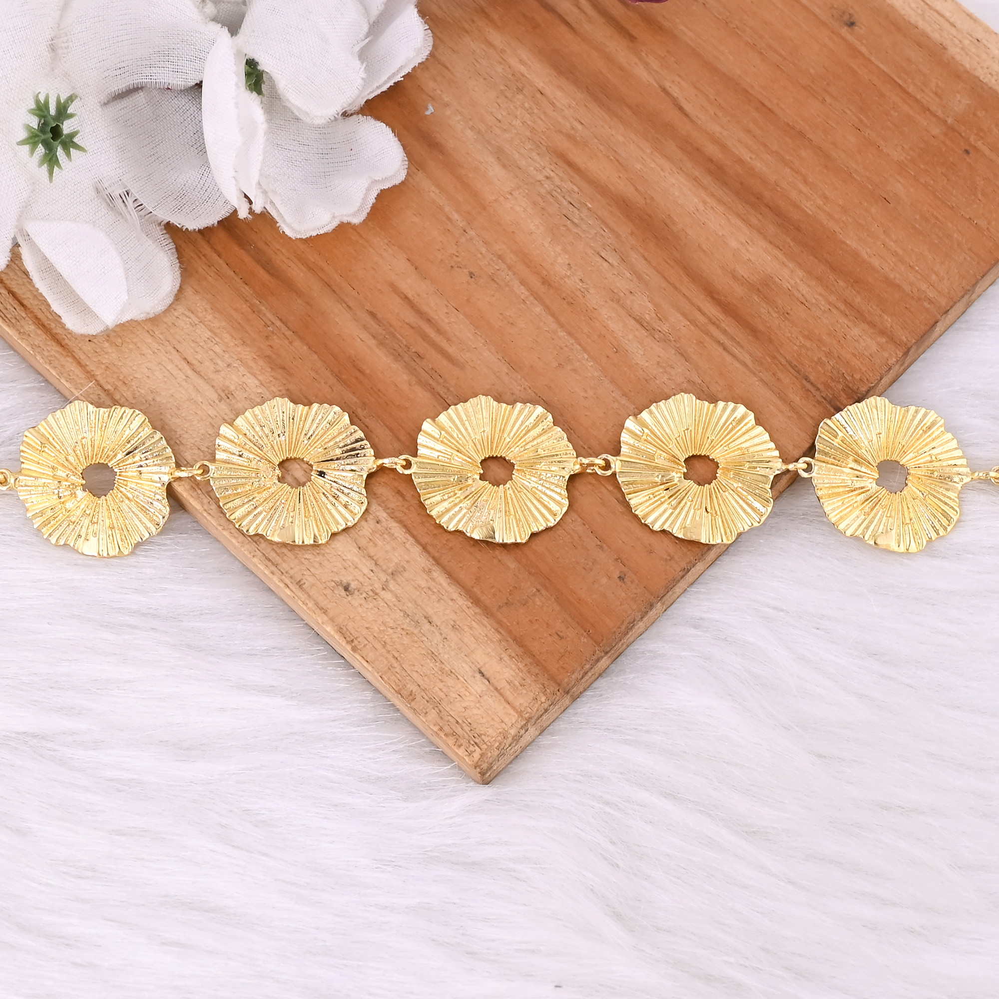 Gorgeous Brass Yellow Gold Plated 25 pcs Wholesale Lot Handmade Designer Unique Gift Floral Necklace Jewelry Fashion Jewelry