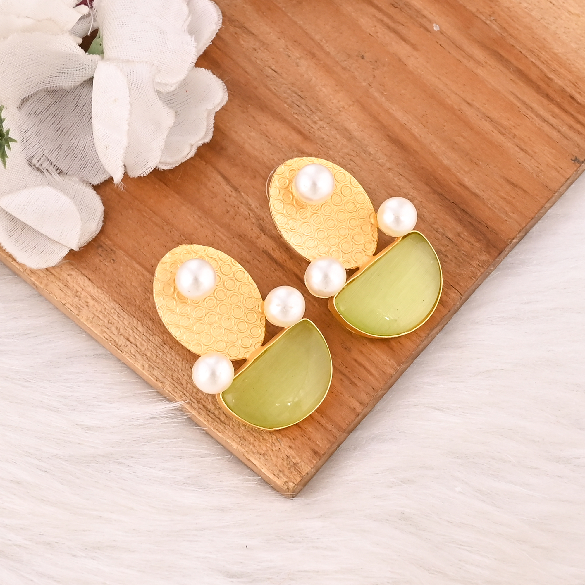 Elegant Lemon Cats Eye  Pearl Gemstone Earrings Designer Brass Fashion Jewelry for Women