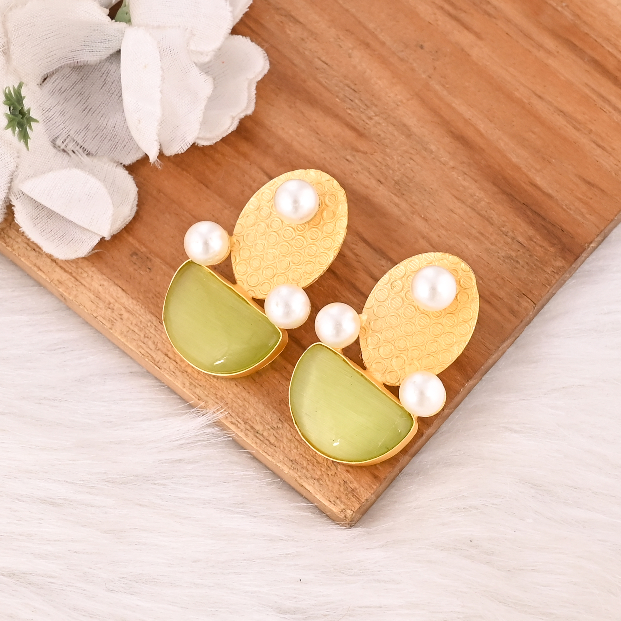 Elegant Lemon Cats Eye  Pearl Gemstone Earrings Designer Brass Fashion Jewelry for Women