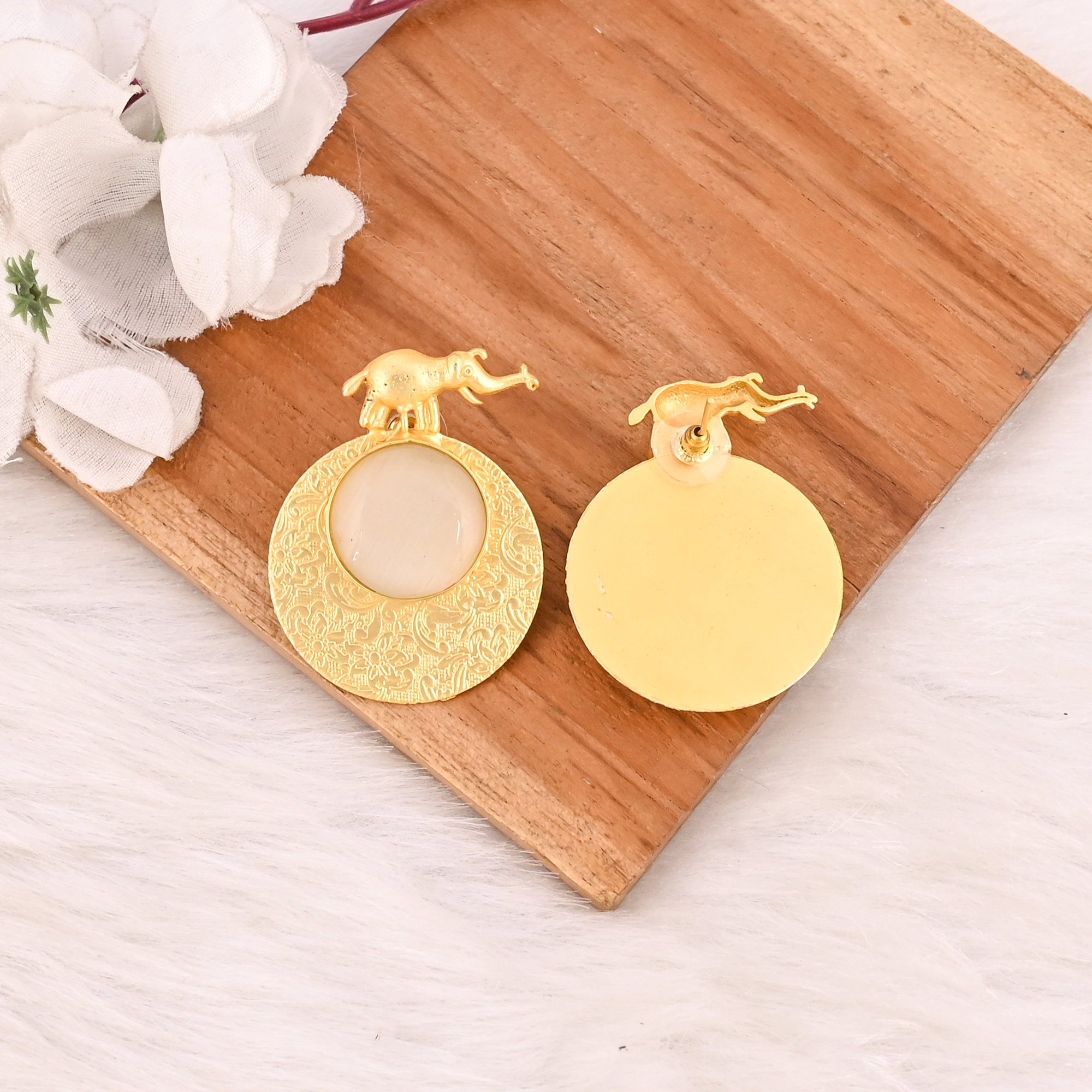 Handmade White Catseye Gemstone Gold Plated Butterfly Brass Earrings Fashion Jewelry for Women
