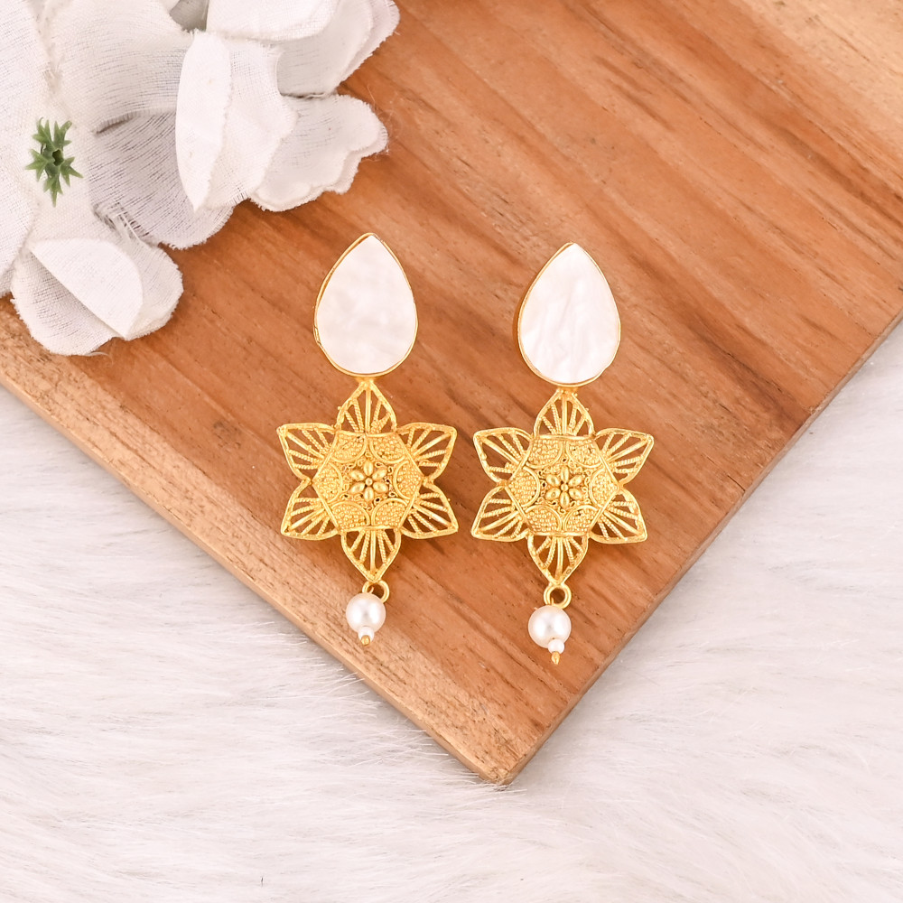 Image of Natural Mother of Pearl Dangle Gold Plated Flower Trendy Brass Earrings Handmade Fashion Jewelry for Women