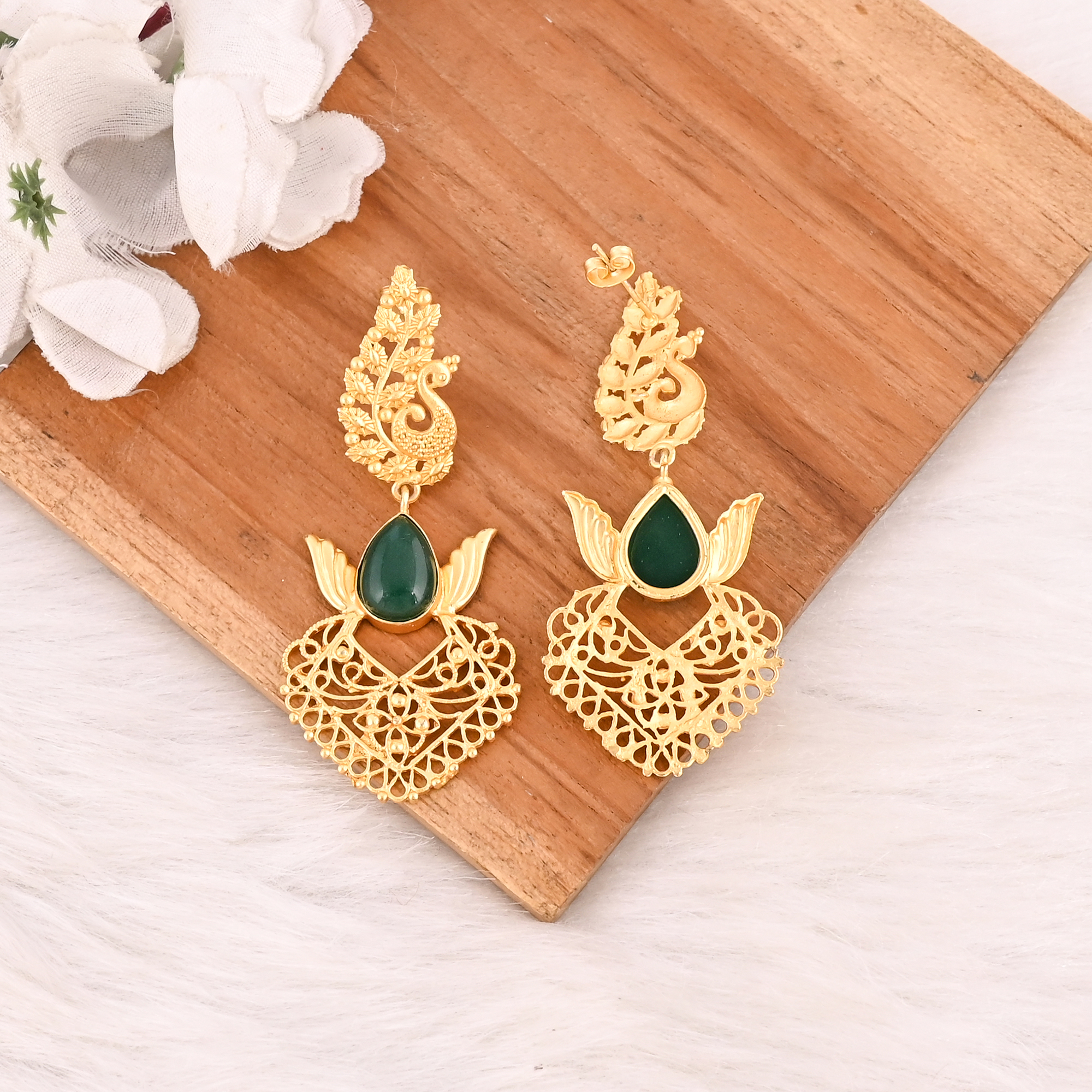 Stylish Elegant Natural Green Onyx Gemstone Drop Earrings For Women