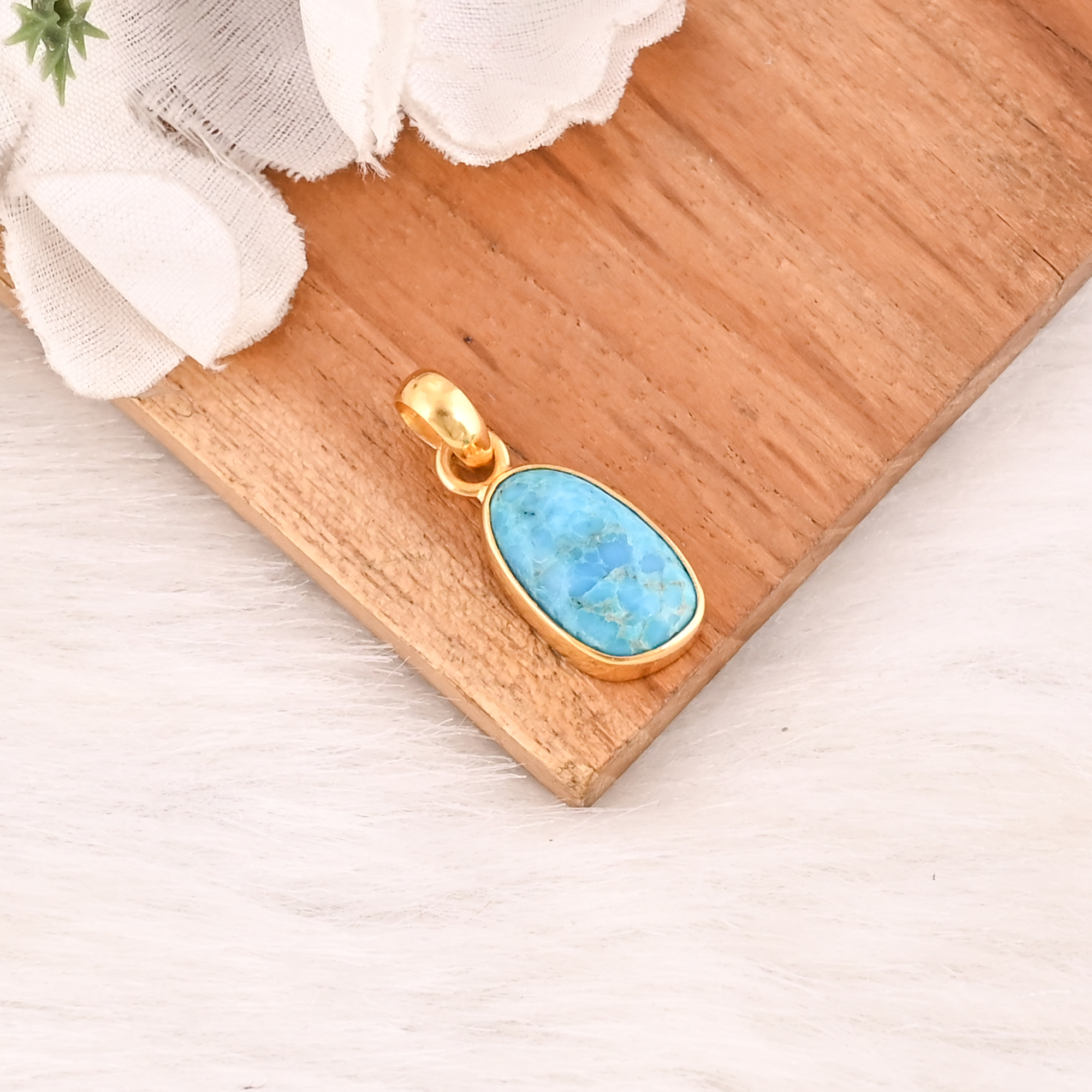 Natural USA Turquoise Gemstone 925 Sterling Silver Minimalist Pendent for Unisex