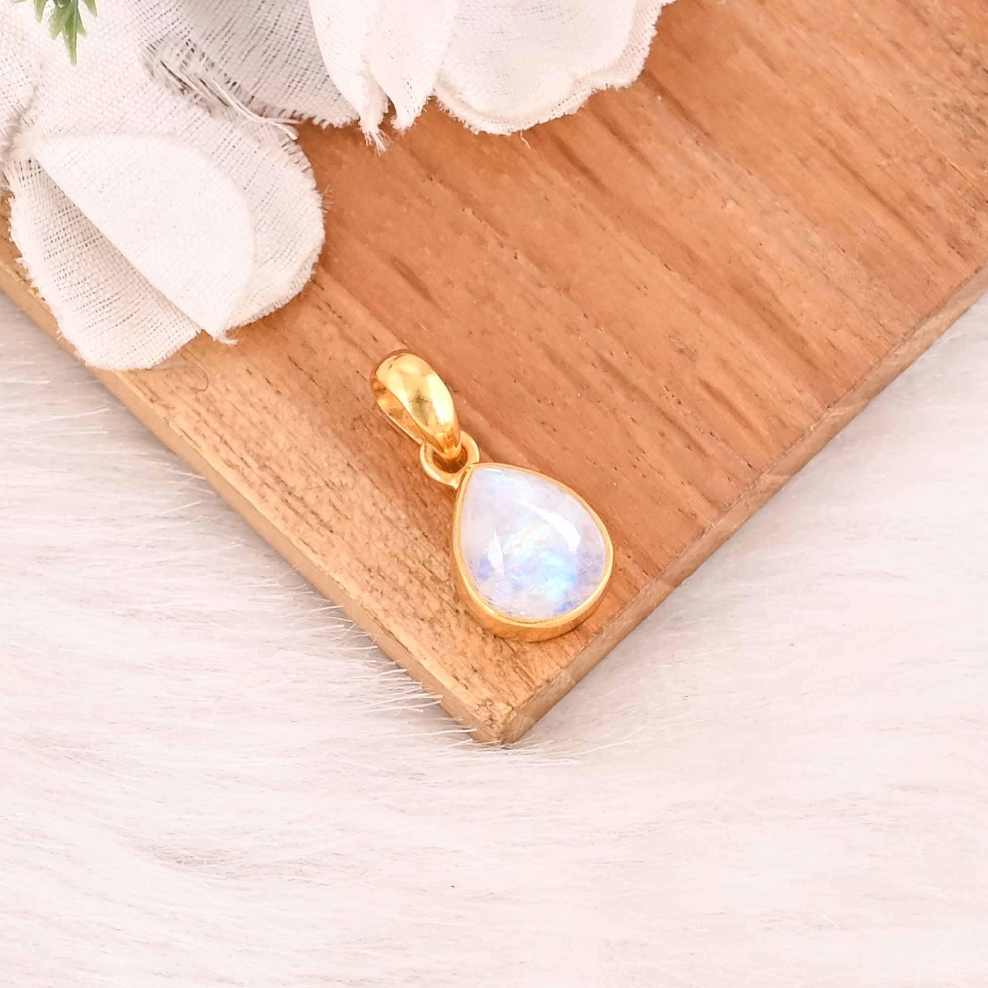 Natural Rainbow Moonstone Pendant 925 Sterling Silver Handmade Gemstone Minimalist Jewelry for Unisex