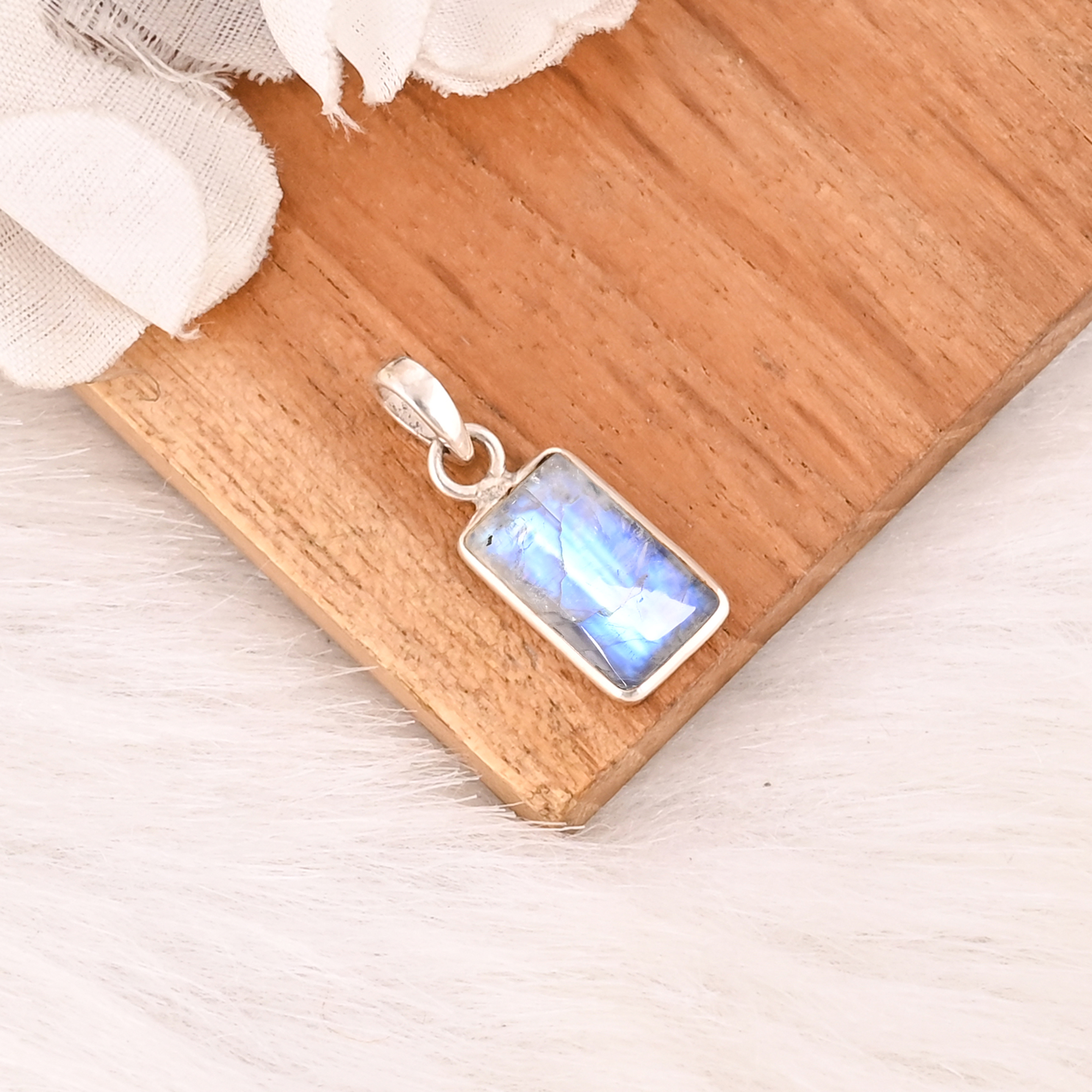 Natural Rainbow Moonstone Pendant 925 Sterling Silver Handmade Gemstone Minimalist Jewelry for Unisex