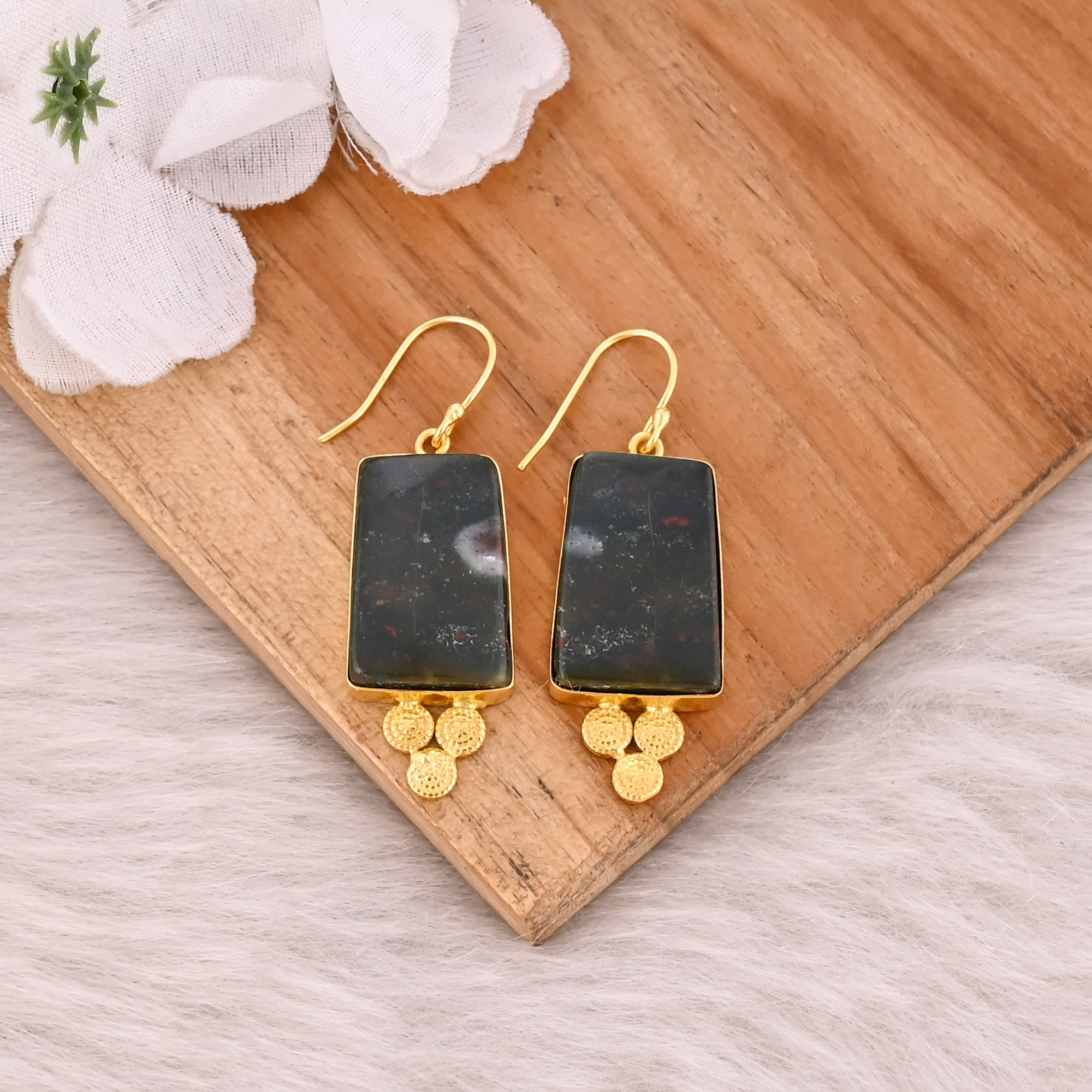 Handmade Designer Womens Yellow Gold Brass Earrings Blood Agate Gemstone Anniversary Gift Dangler Fashion Jewelry