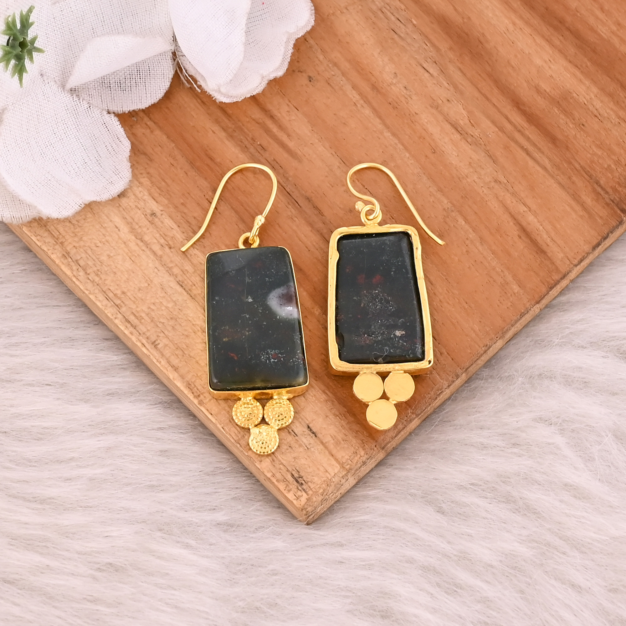 Handmade Designer Womens Yellow Gold Brass Earrings Blood Agate Gemstone Anniversary Gift Dangler Fashion Jewelry