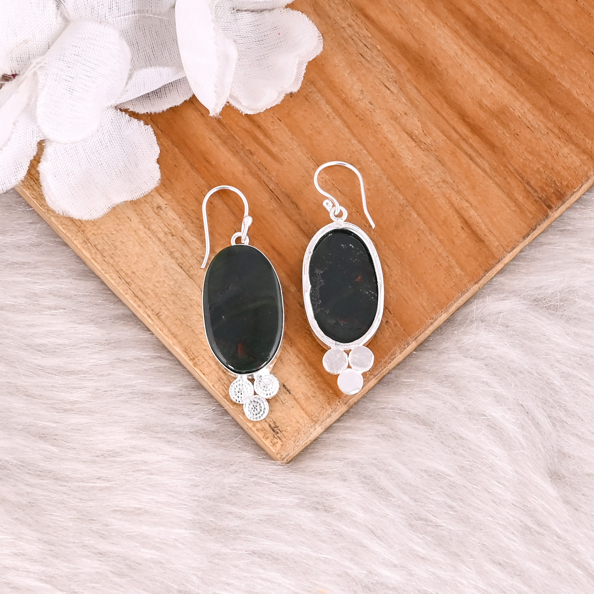 Blood Stone Oval Gemstone Brass Silver Plated Dangle Earring Fashion Earrings