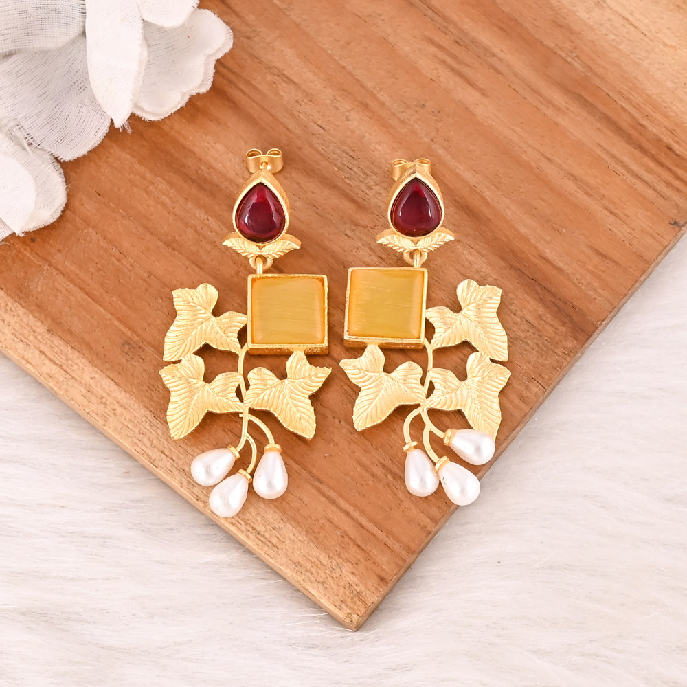 Image of Yellow Cat's Eye Pearl &amp; Garnet Hydro Gemstone Brass Earrings Gold Plated Jewelry for Women  Wholesale Lot 10 Pairs
