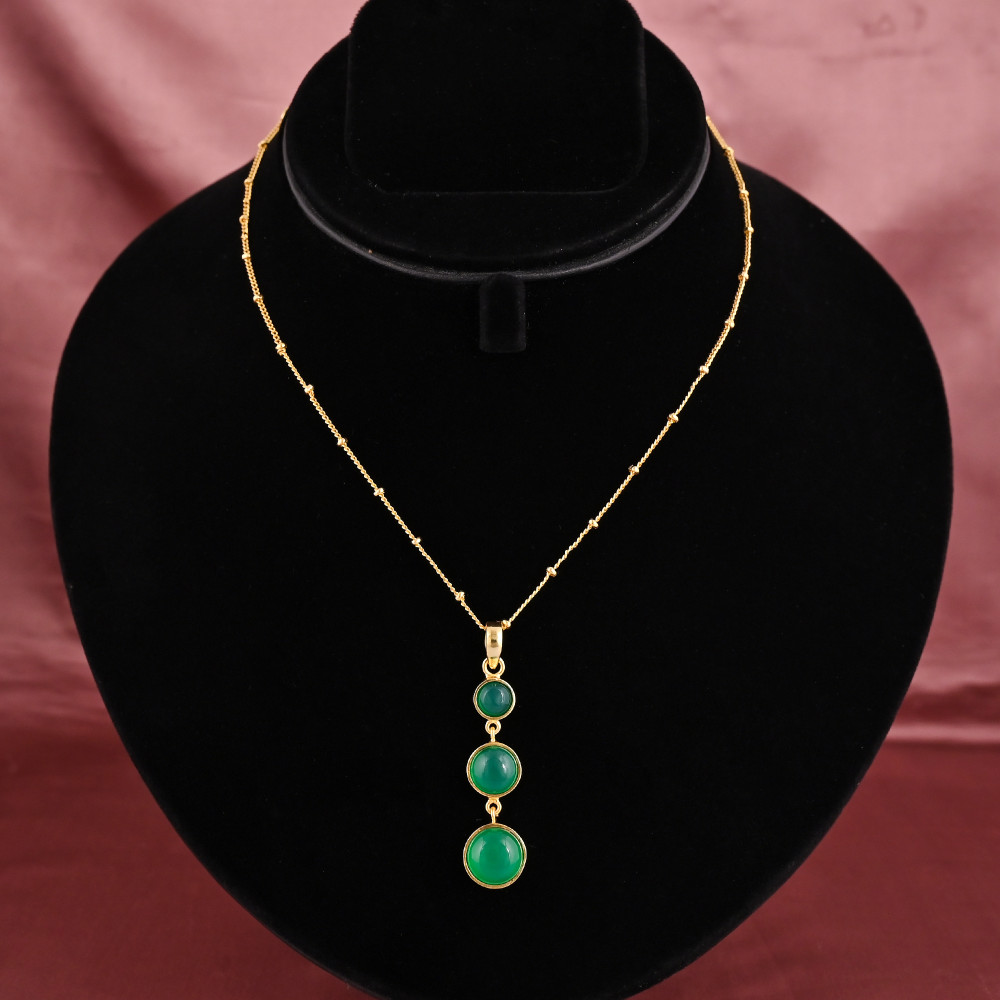 Image of 925 Sterling Silver Gold Plated Triple Green Onyx Gemstone Pendant Necklace for Women