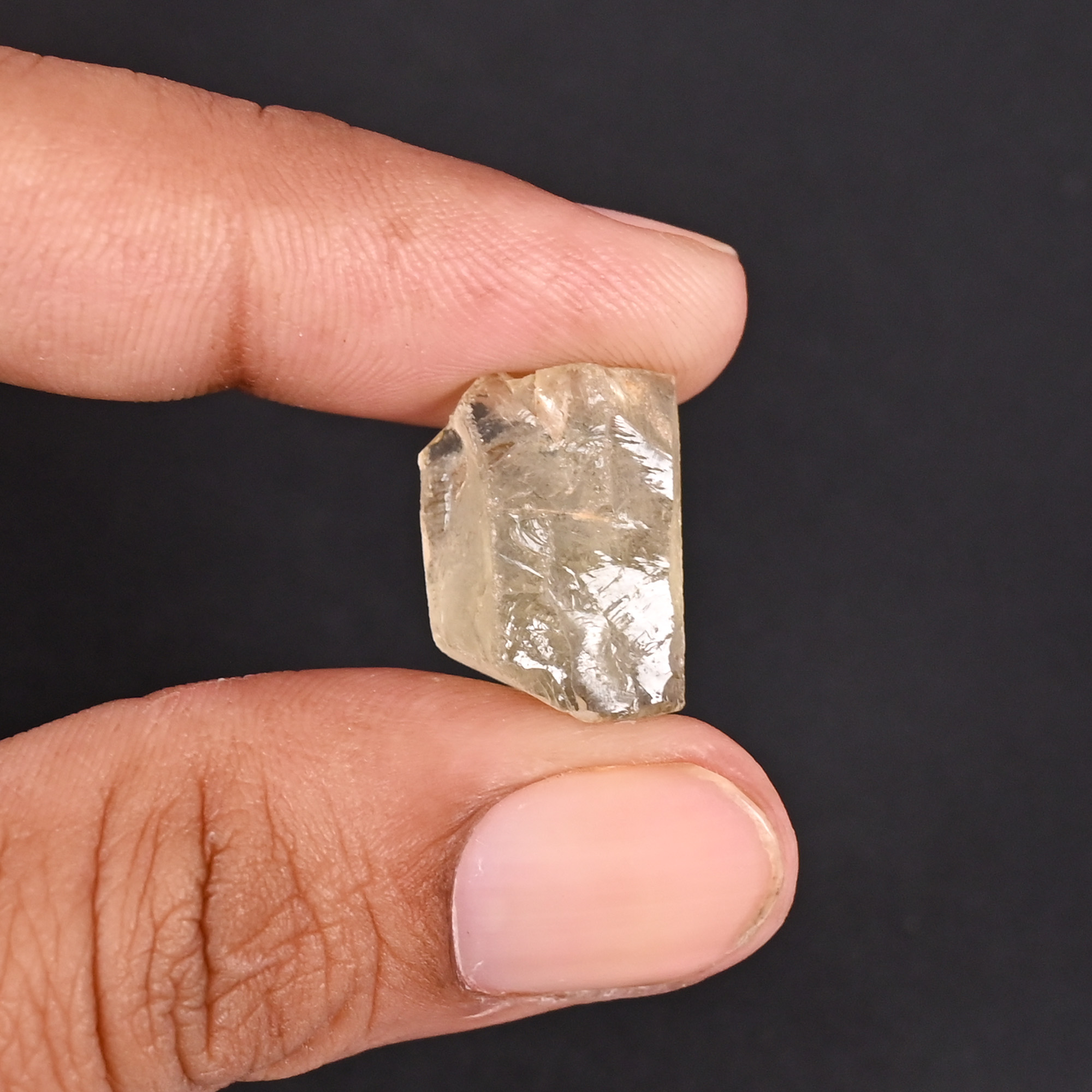 Natural Lemon Quartz 131 Carat 18x13mm Row Shape Loose Gemstone