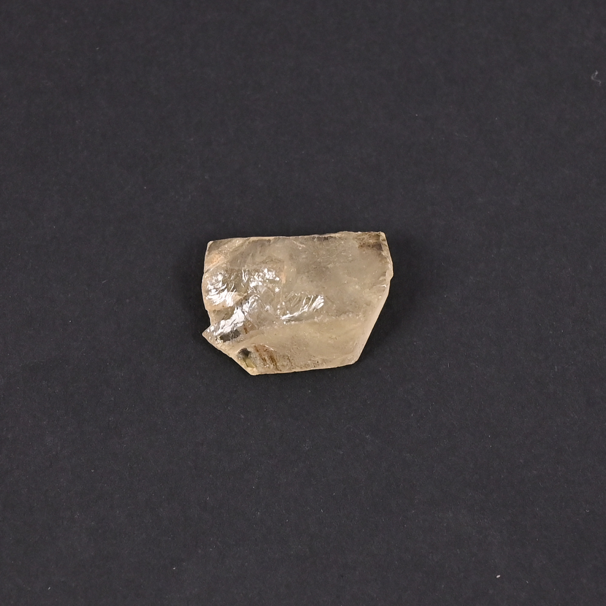 Natural Lemon Quartz 131 Carat 18x13mm Row Shape Loose Gemstone