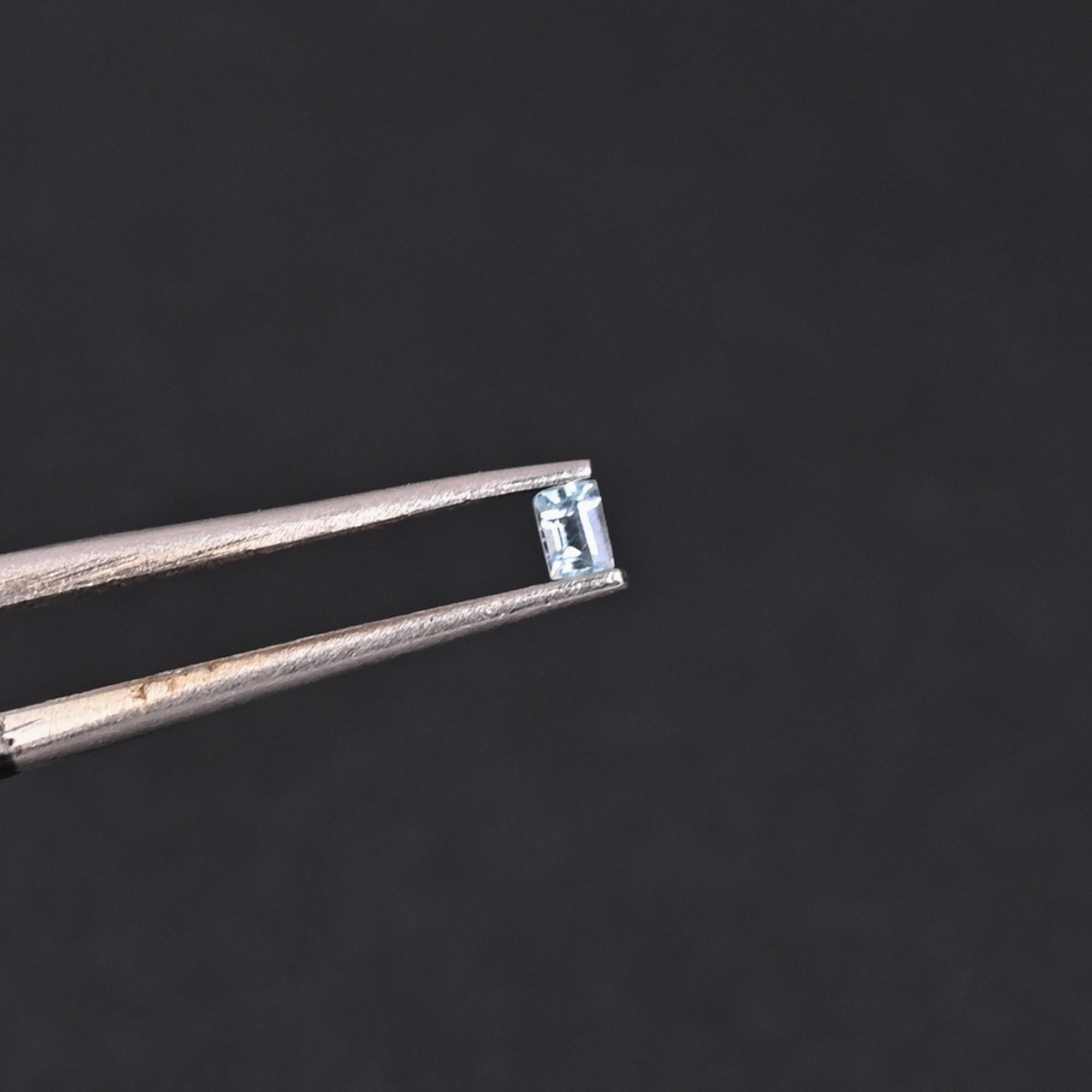 Natural Topaz 004 Carat 2x1mm Rectangle Shape Loose Gemstone