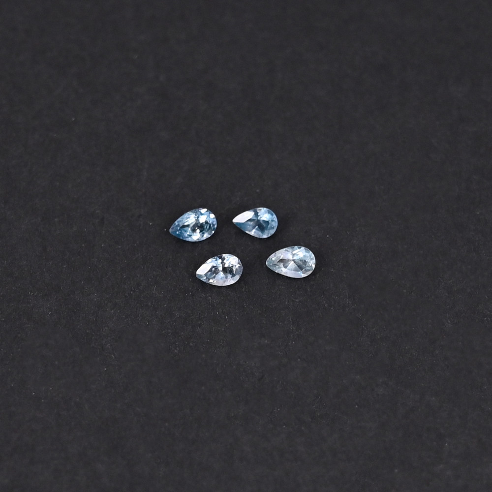 Image of Natural Topaz 0.25 Carat (4 Pieces Weight ) 3x2mm Pear Shape Loose Gemstone