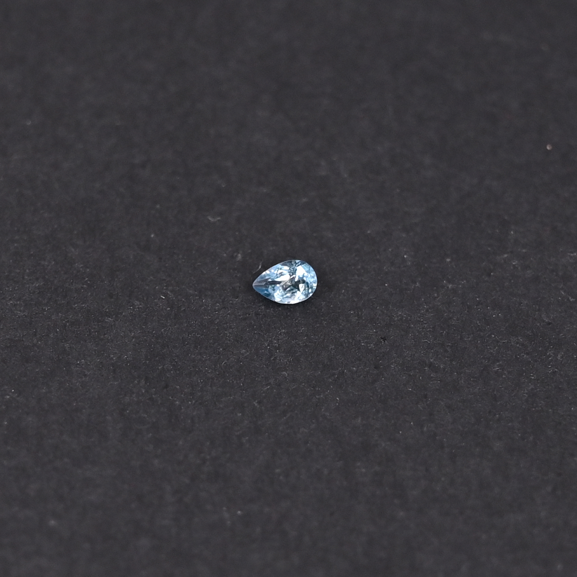 Natural Topaz 025 Carat 4 Pieces Weight  3x2mm Pear Shape Loose Gemstone