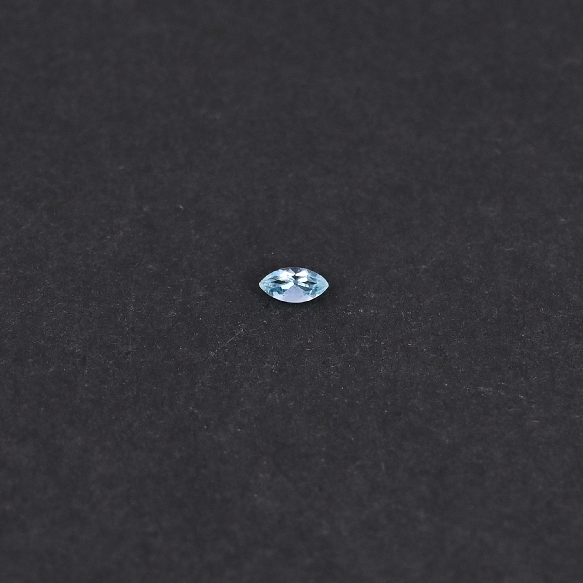 Natural Topaz 043 Carat  5 Pieces Weight  4x2mm Marquise Shape Loose Gemstone