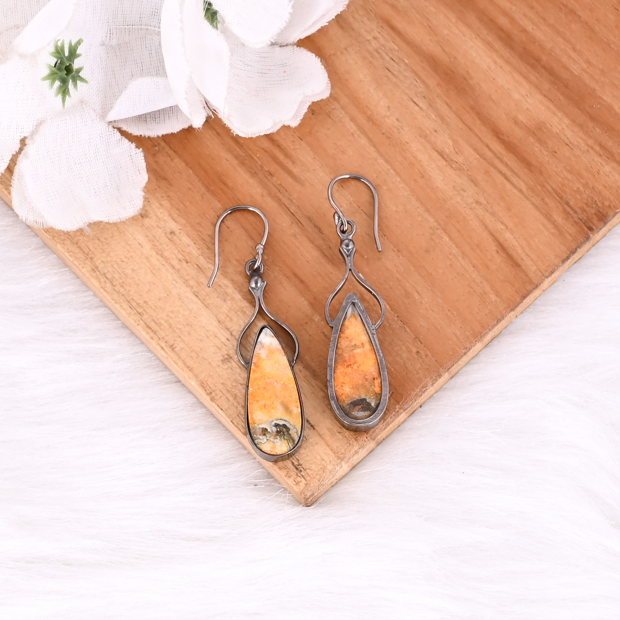 Black Ruthenium Brass Handmade Bumble Bee Jasper Pear Gemstone Dangle Earring Birthday Gift Trendy Jewelry