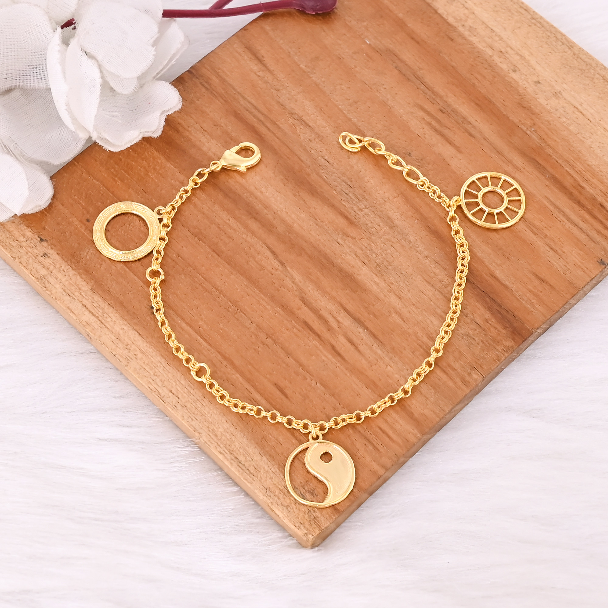 Yellow Gold Plated Brass Handmade Designer Unique Gift Women Bracelet Jewelry Wholesale Jewelry