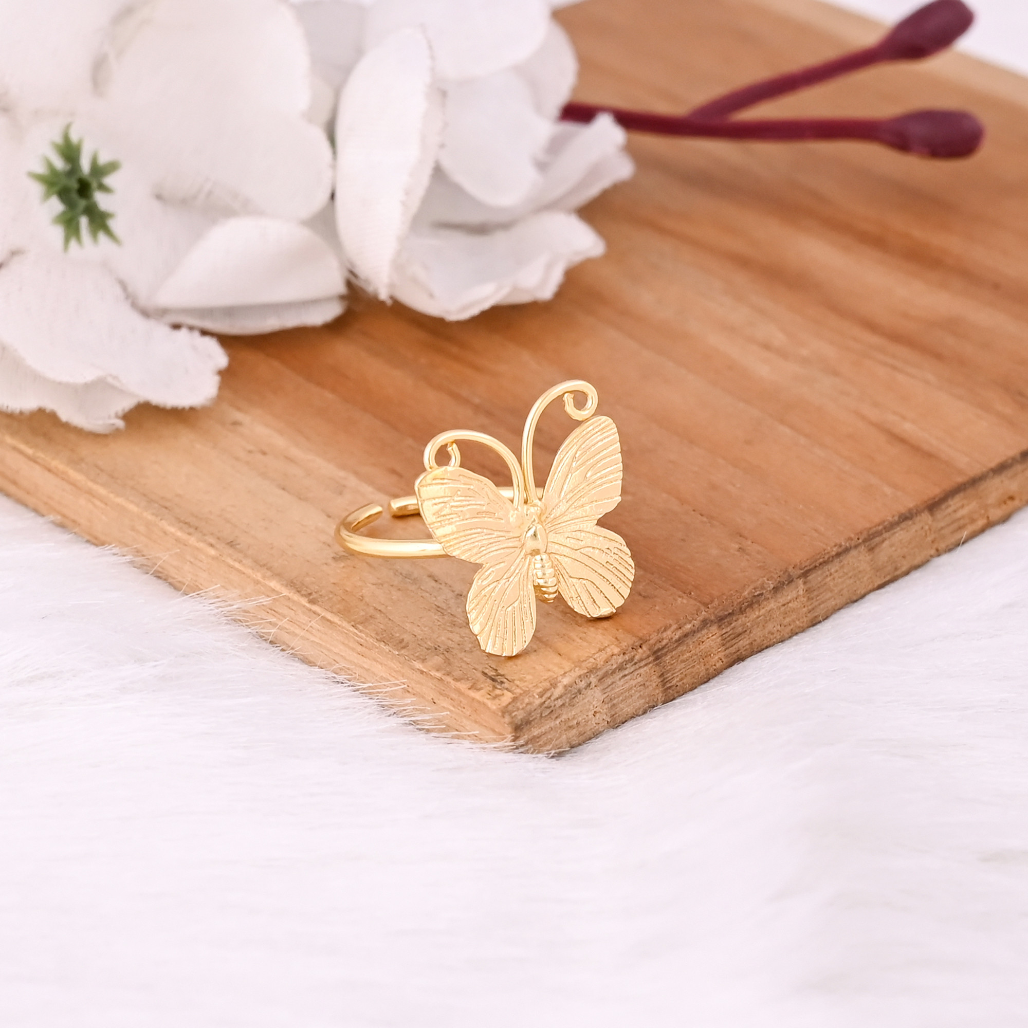 Wholesale Lot of 25 Adjustable Butterfly Ring Yellow Gold Plated Brass Fashionable Jewelry for Women