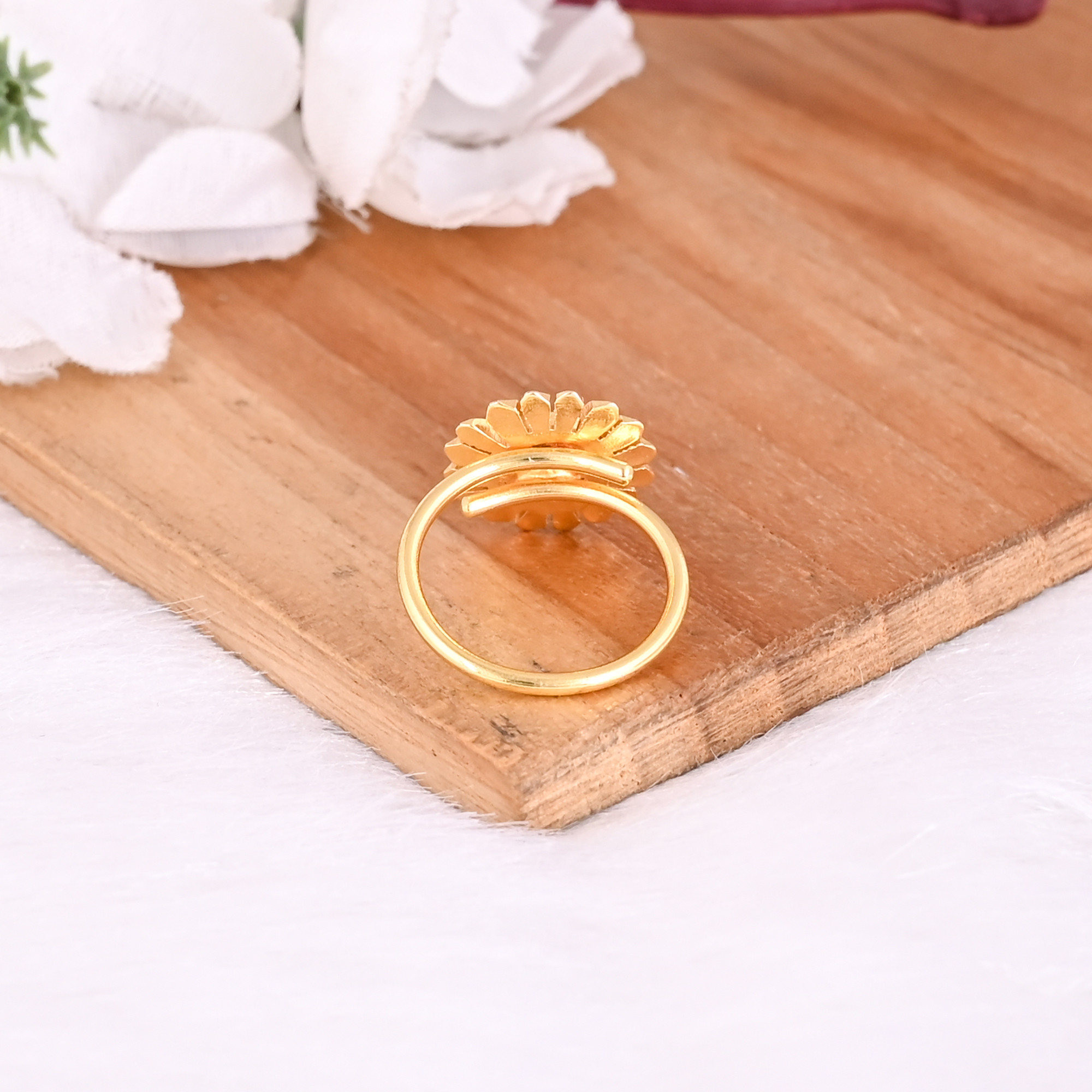 Wholesale Lot 25 Piece Yellow Gold Plated Plain Brass Handmade Floral Designer Anniversary Gift