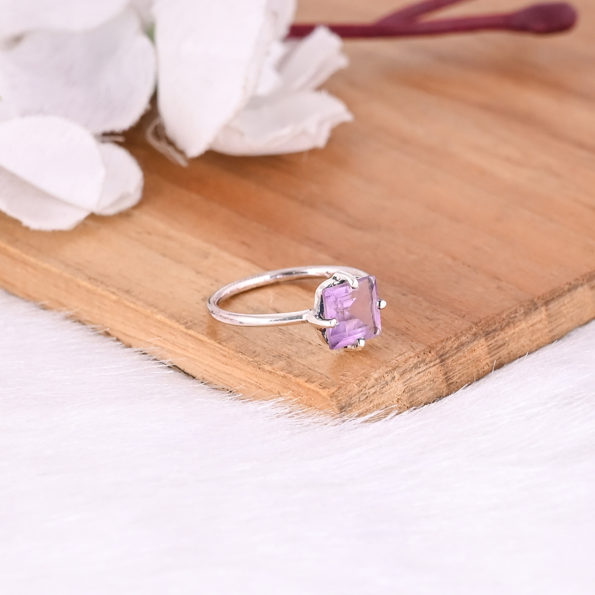 925 Sterling Silver Natural Amethyst Prong Setting Gemstone Handmade Womens Fine Ring Wholesale Jewelry