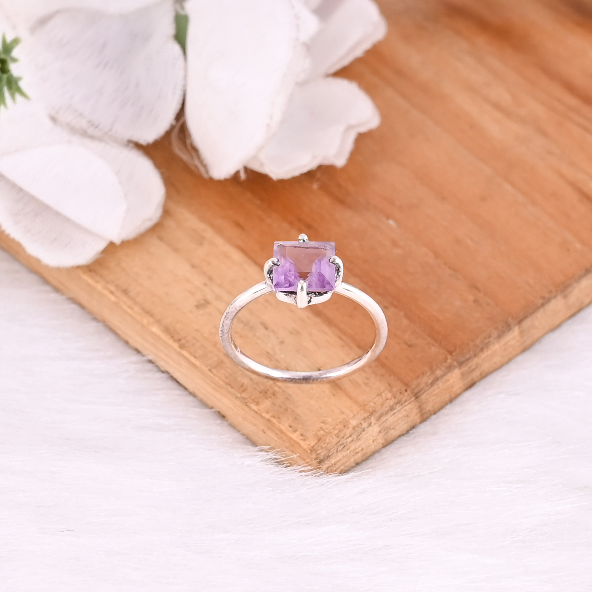 925 Sterling Silver Natural Amethyst Prong Setting Gemstone Handmade Womens Fine Ring Wholesale Jewelry