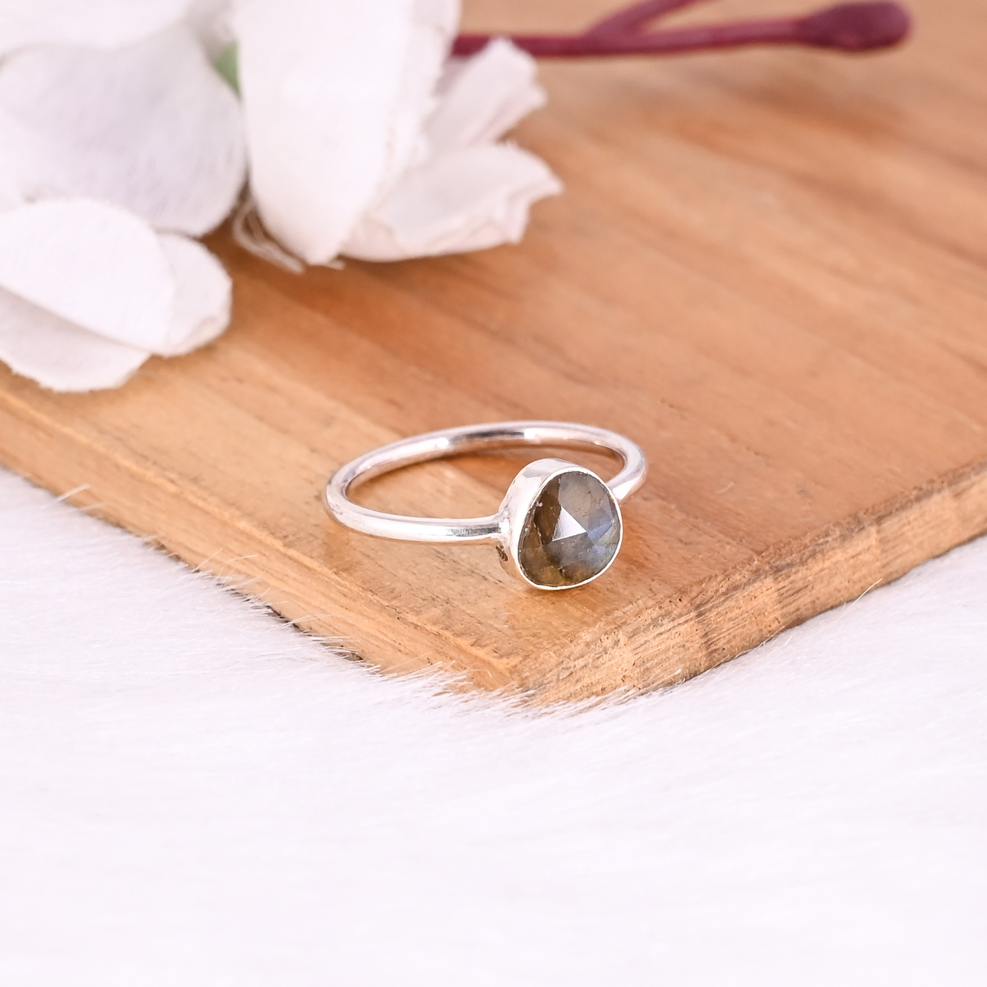 925 Sterling Silver Natural Labradorite Gemstone Minimalist Handmade Designer Birthstone Gift Ring