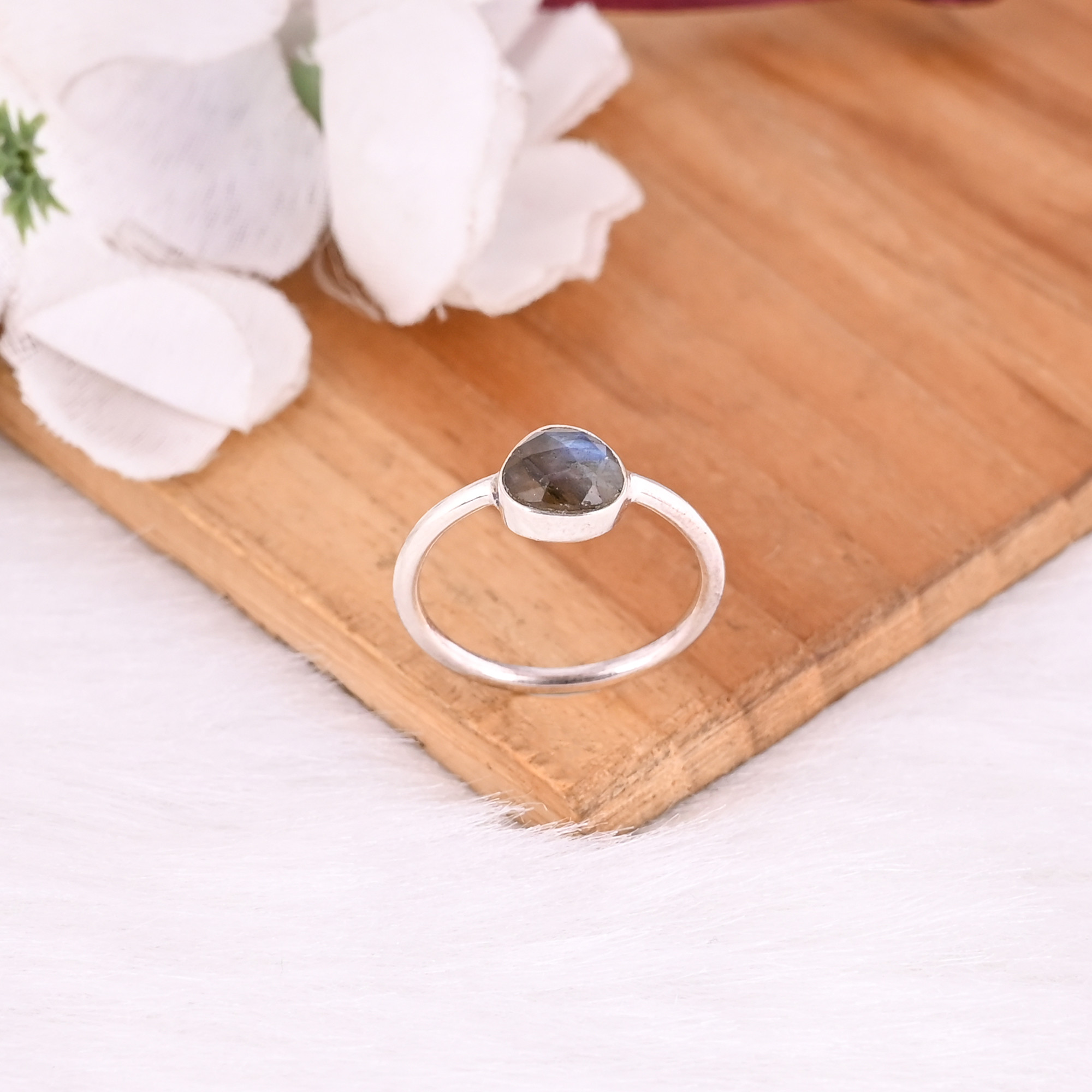 925 Sterling Silver Natural Labradorite Gemstone Minimalist Handmade Designer Birthstone Gift Ring