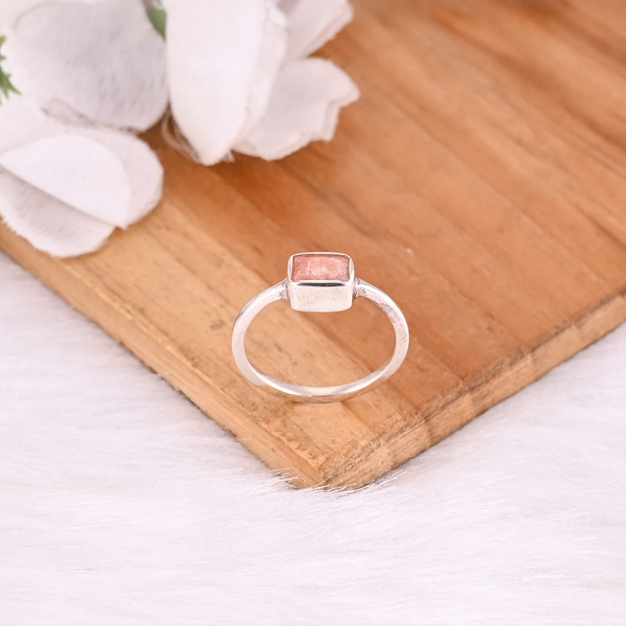 925 Sterling Silver Natural Sunstone Handmade Bezel Setting Minimalist Ring Perfect Gift For Her Everyday Jewelry Fine Ring