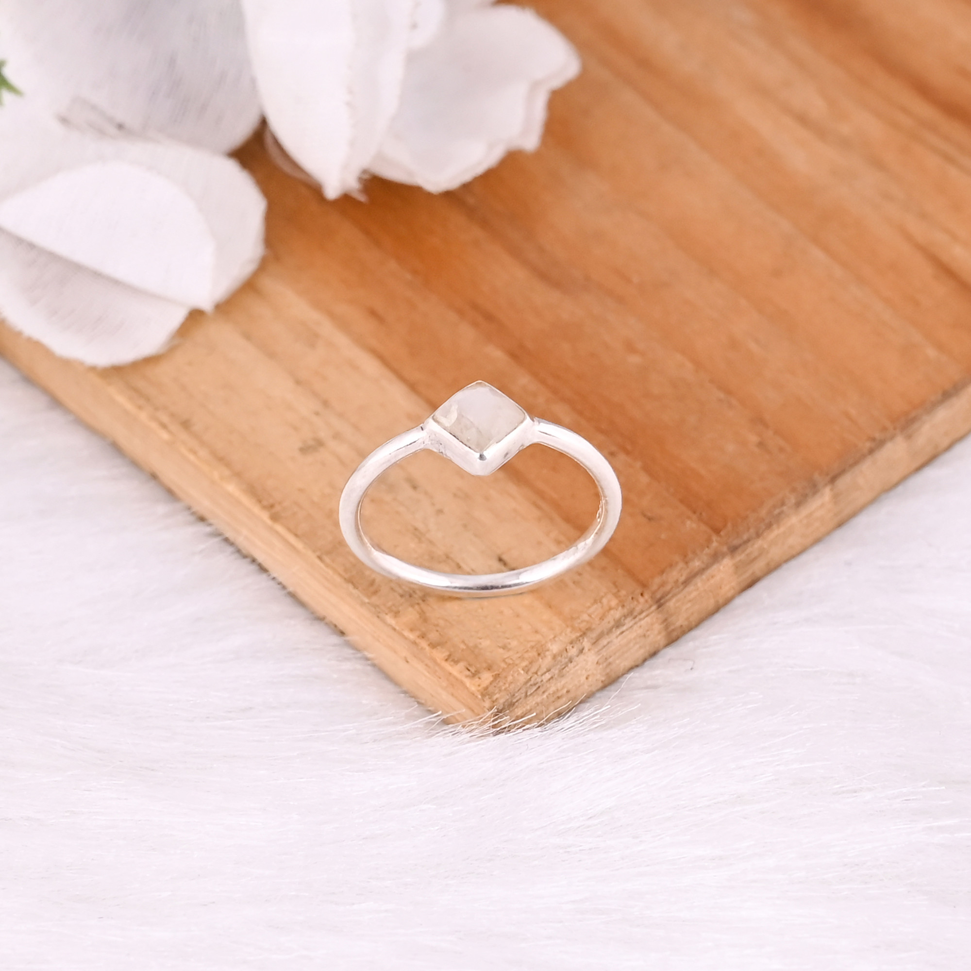 925 Sterling Silver Natural Moonstone Handmade Stacking Band Minimalist Ring Jewelry June Birthstone Gift Ring Wholesale Jewelry