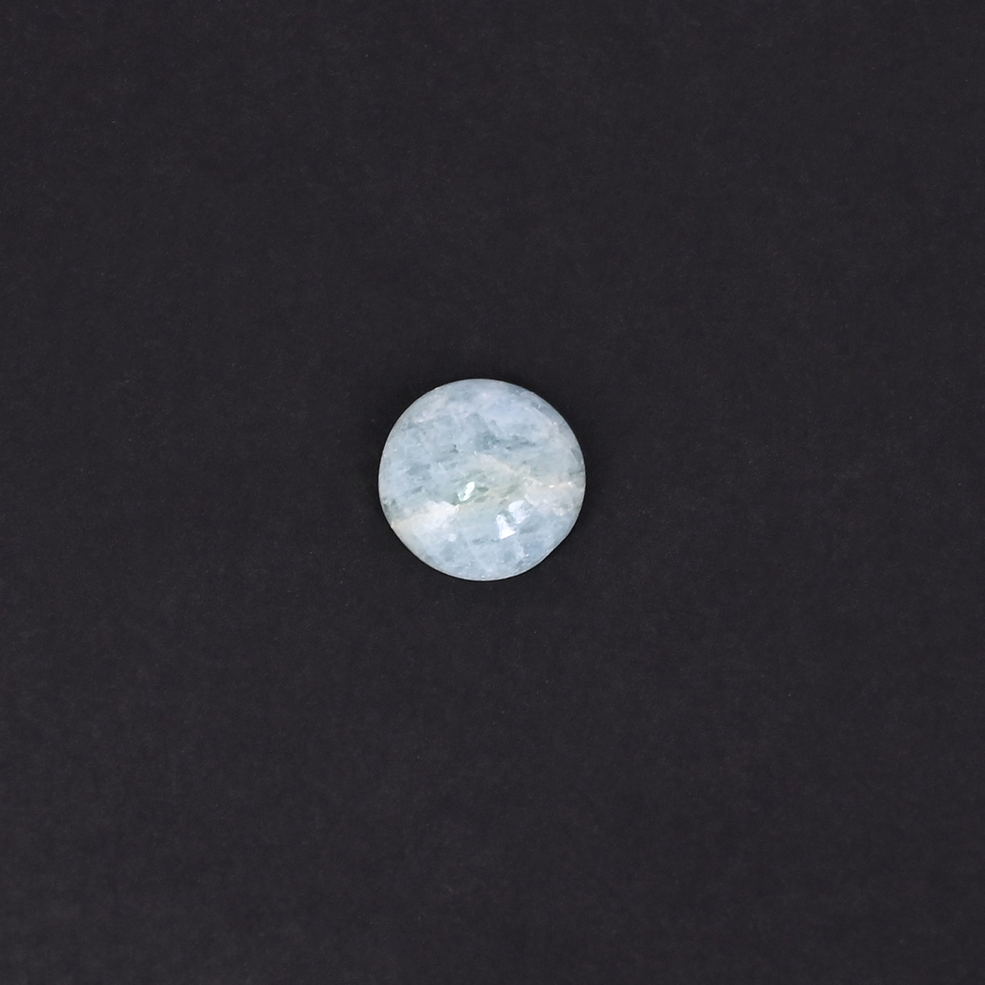 Aquamarine Gemstone Round Shape 270 Carat 9mm