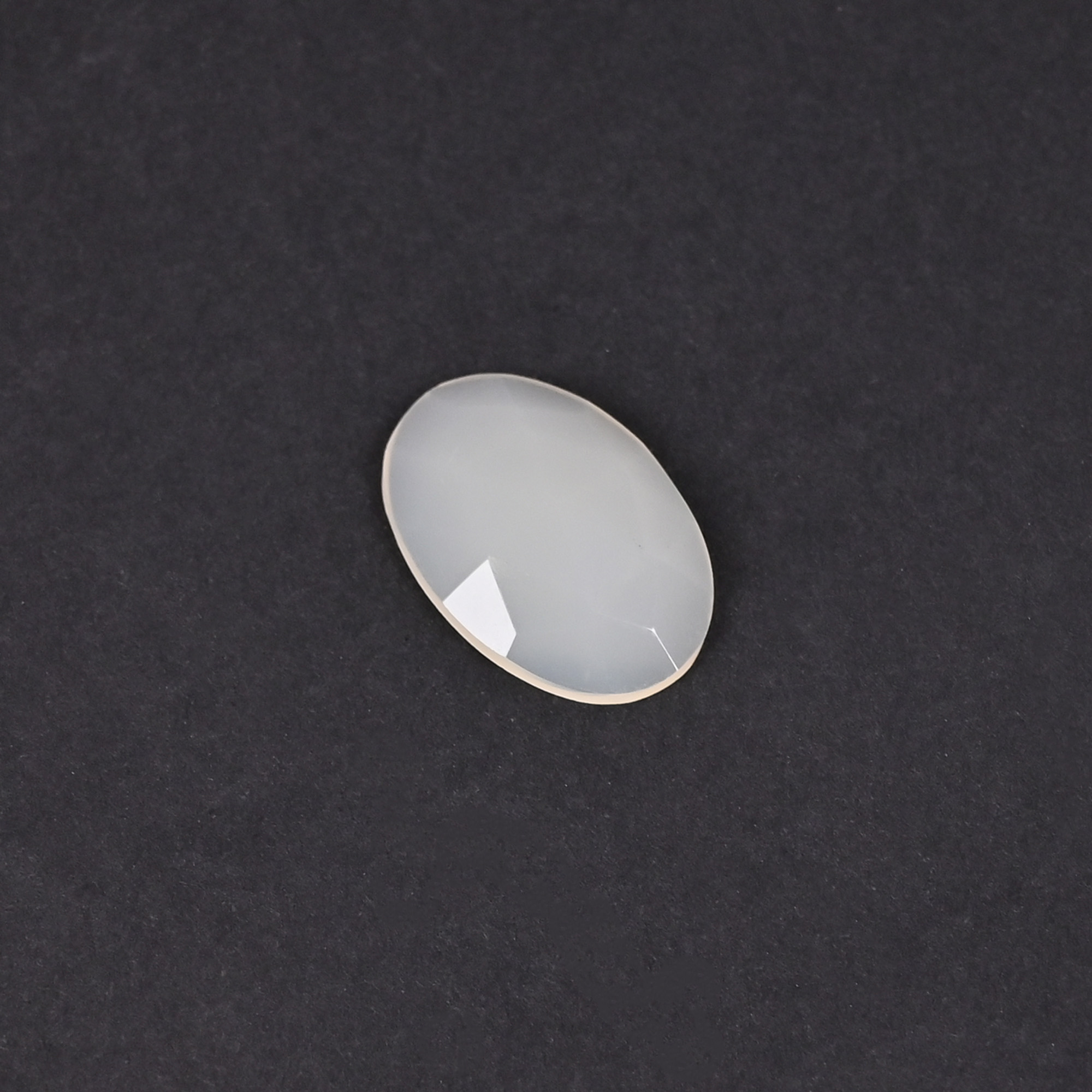 Natural White Moonstone 53 Carat 18x12mm Oval Shape Loose Gemstone