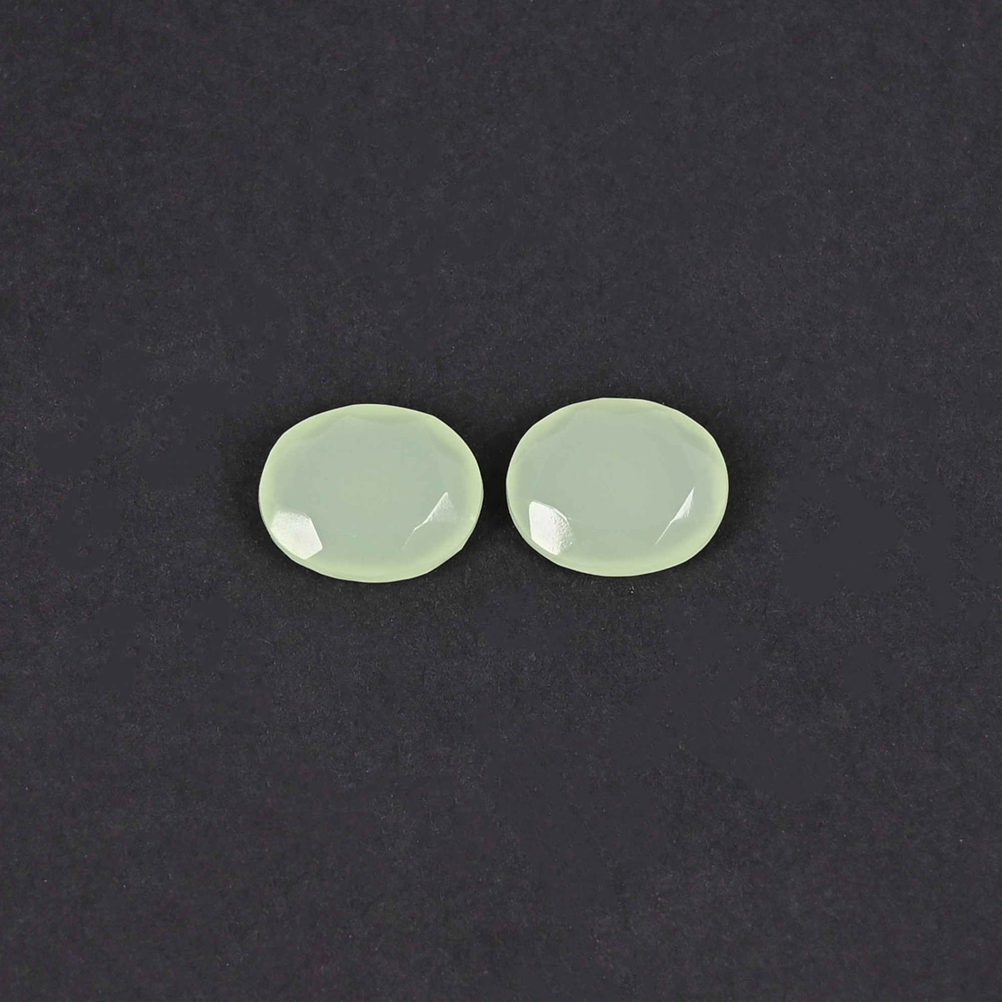 Green Chalcedony 62 Carat  1 Pair Weight  11x9mm Oval Shape Loose Gemstone