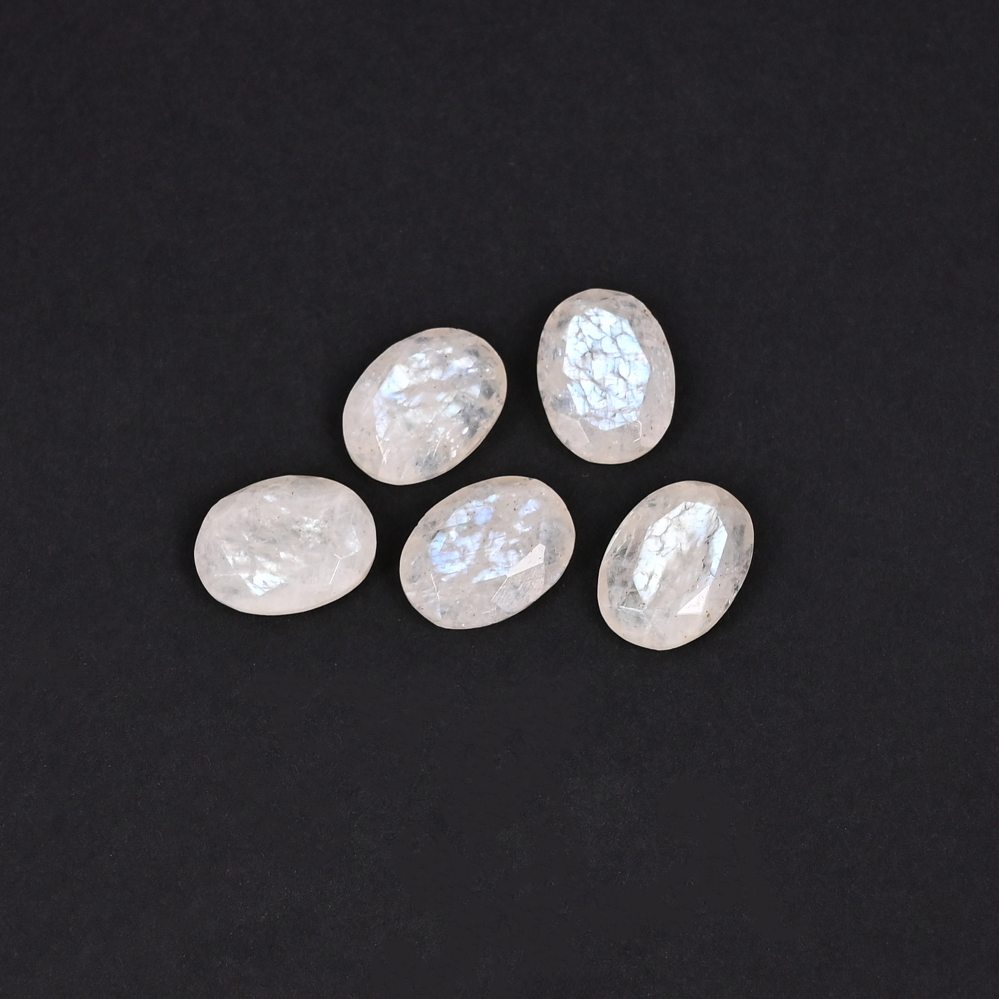Natural Rainbow Moonstone 177 Carat 5 Pieces Weight  12x9mm Oval Shape Loose Gemstone