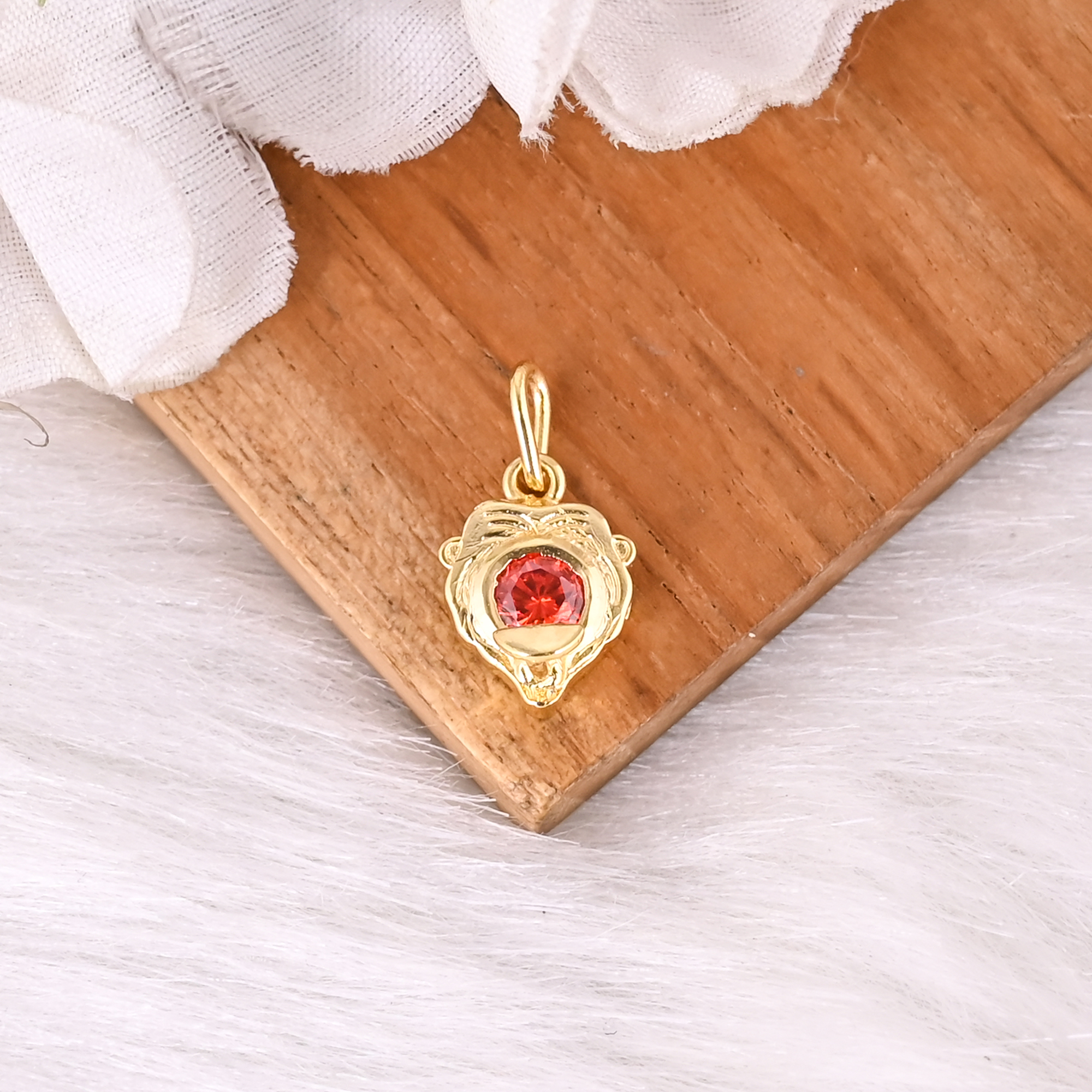 Trendy Cubic Zirconia Brass Pendant For Women