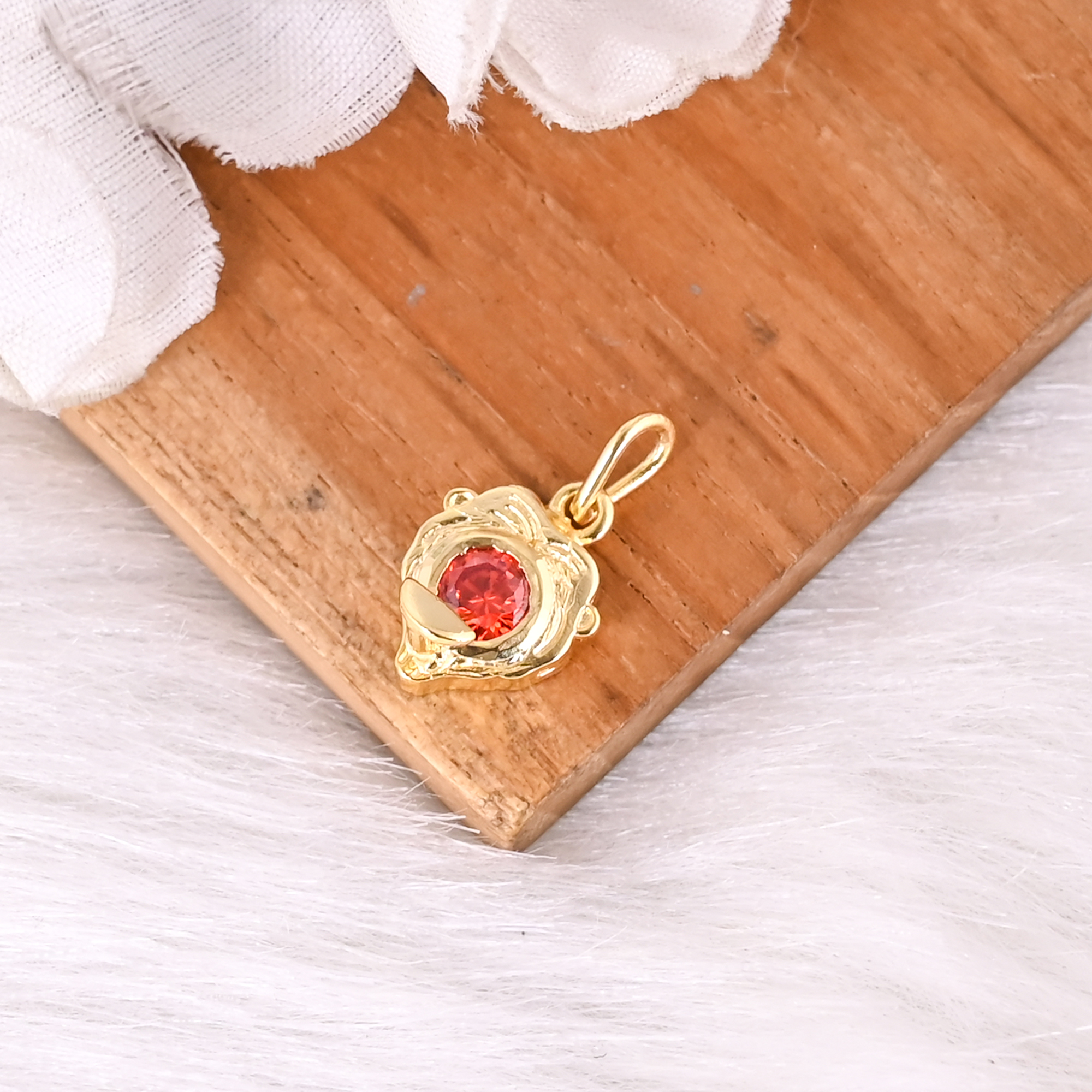 Trendy Cubic Zirconia Brass Pendant For Women