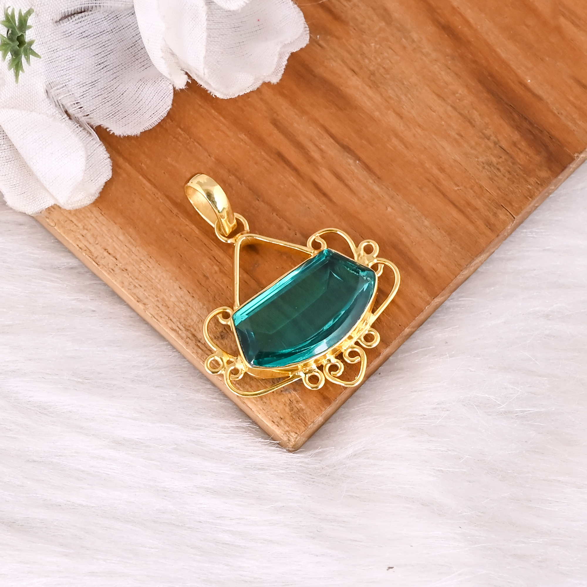 Hydro Apatite Bezel Set Designer Brass Pendant Gemstone Jewelry for Women