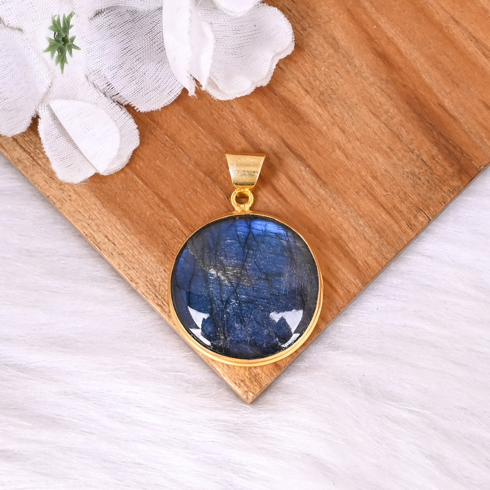Image of Natural Labradorite Gemstone Brass Pendant Classic Handmade Unisex Jewelry