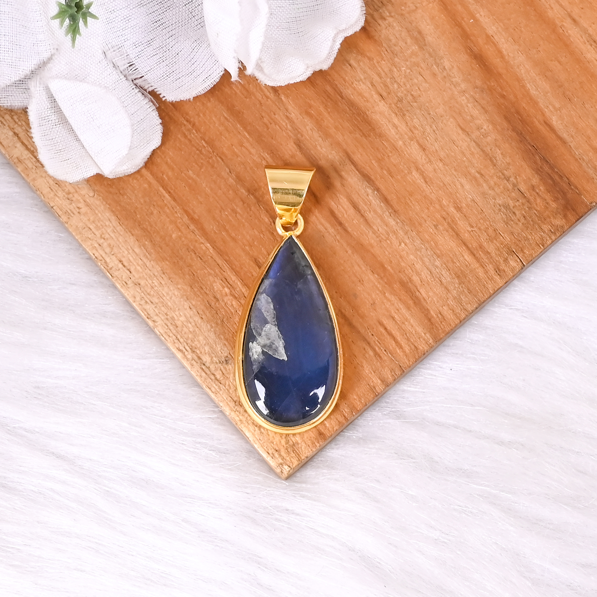 Natural Labradorite Gemstone Pendant Pear Shape Handmade Jewelry