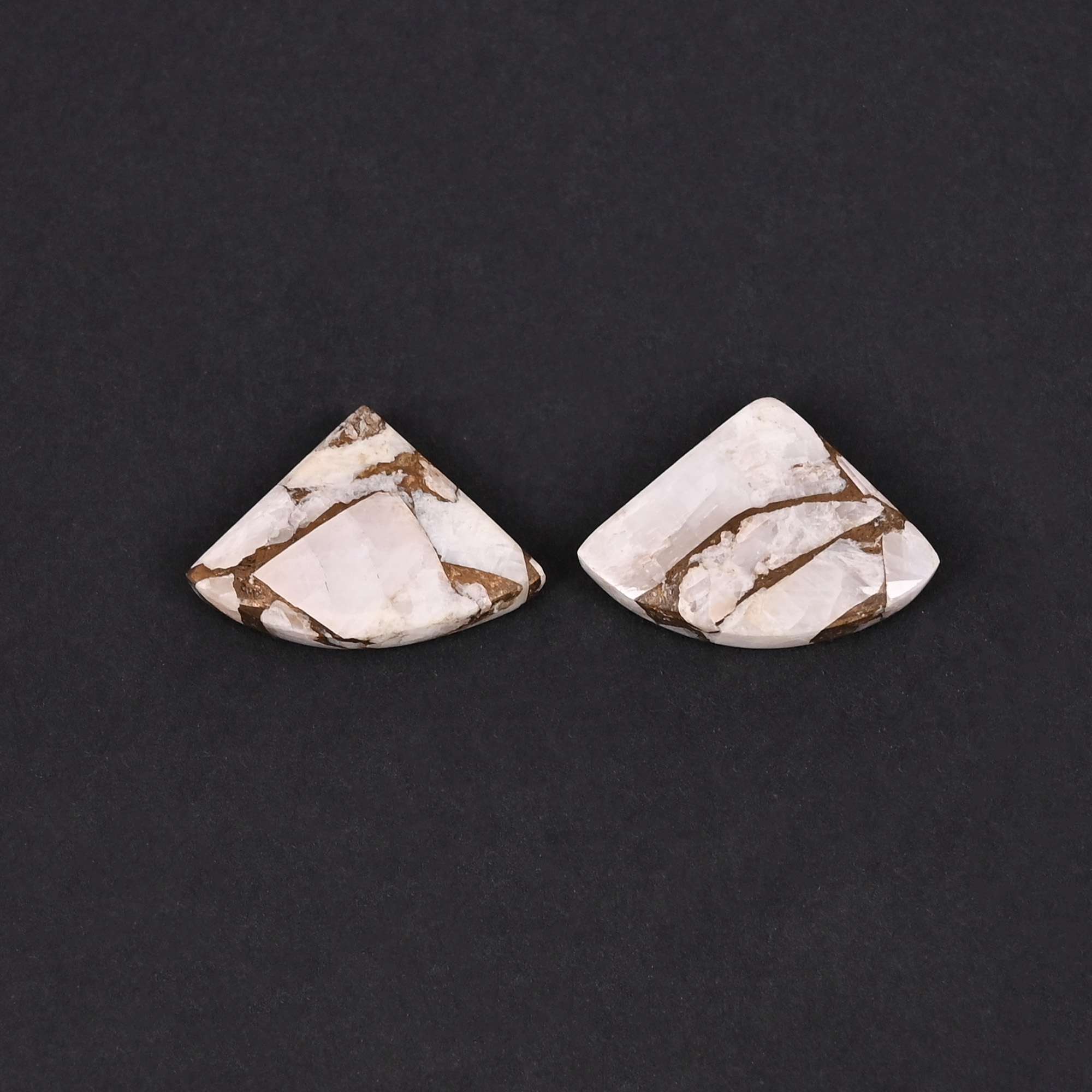 White Calcite Copper 201 Carat 20x14mm Fancy Cabochon Shape Loose Gemstone